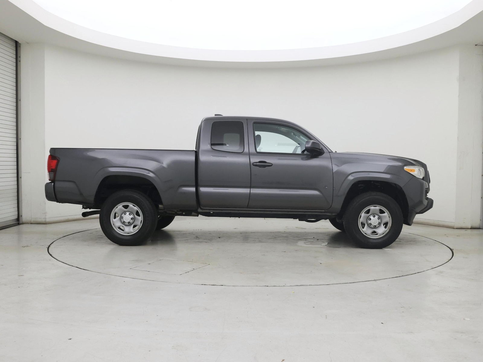 2020 Toyota Tacoma SR - Photo 8