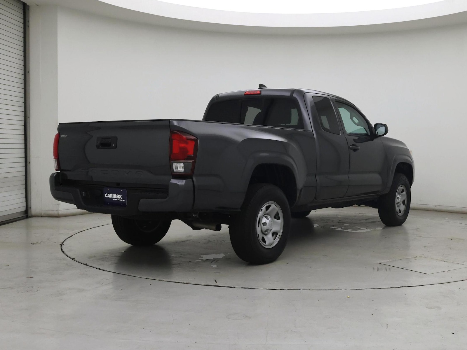 2020 Toyota Tacoma SR - Photo 9