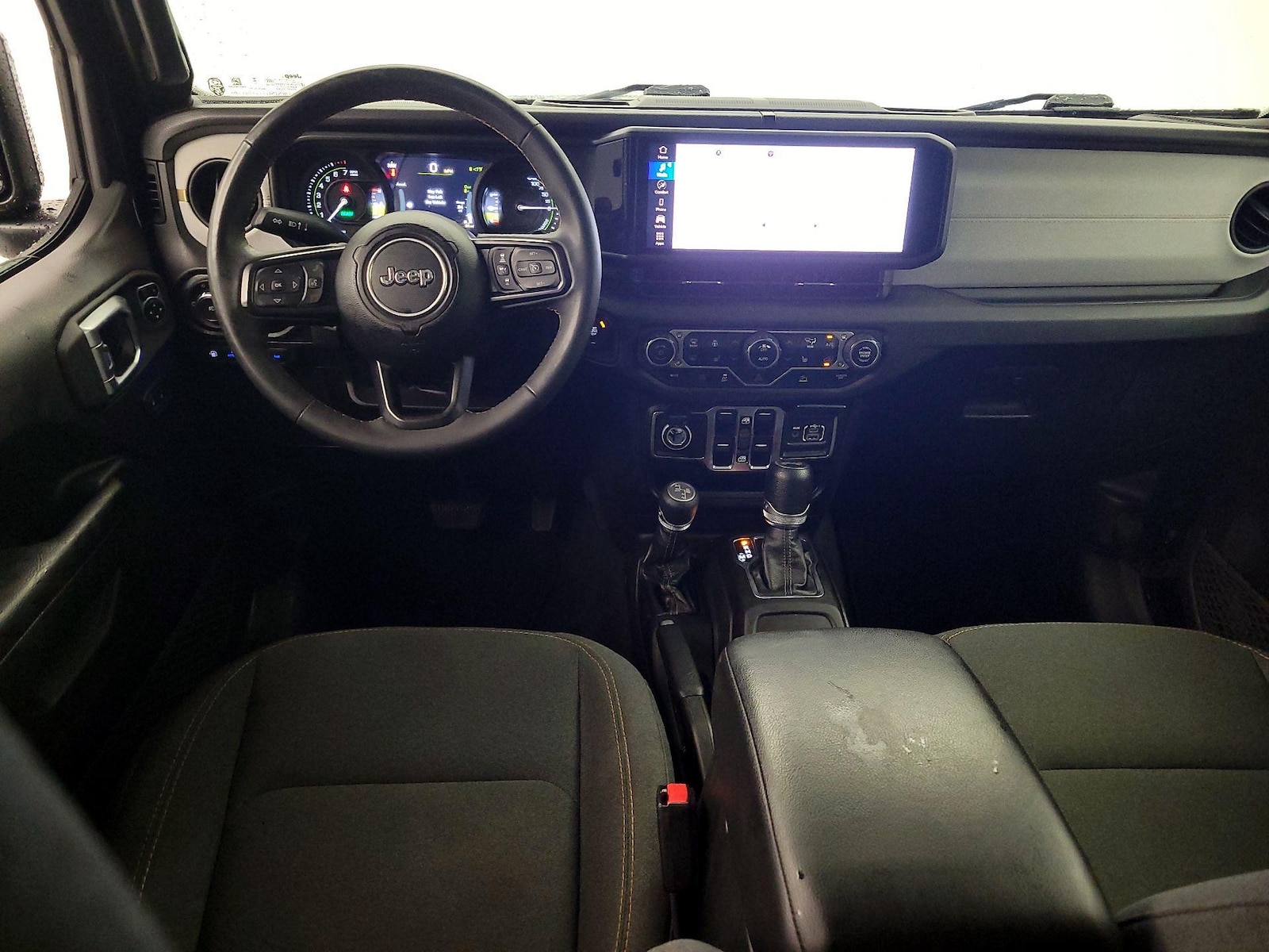 Apple CarPlay® & Android Auto™