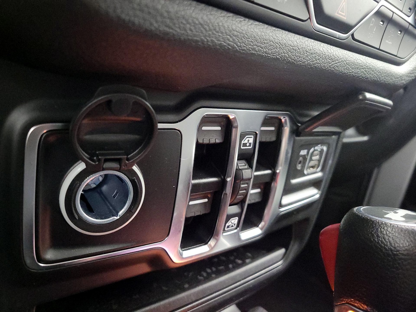 2024 Jeep Wrangler 4xe Sports S 4XE - Photo 19