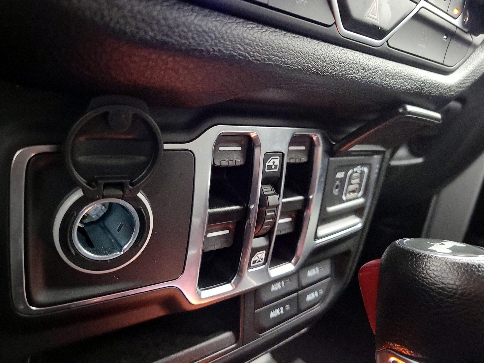 2024 Jeep Wrangler 4xe Sports S 4XE - Photo 19