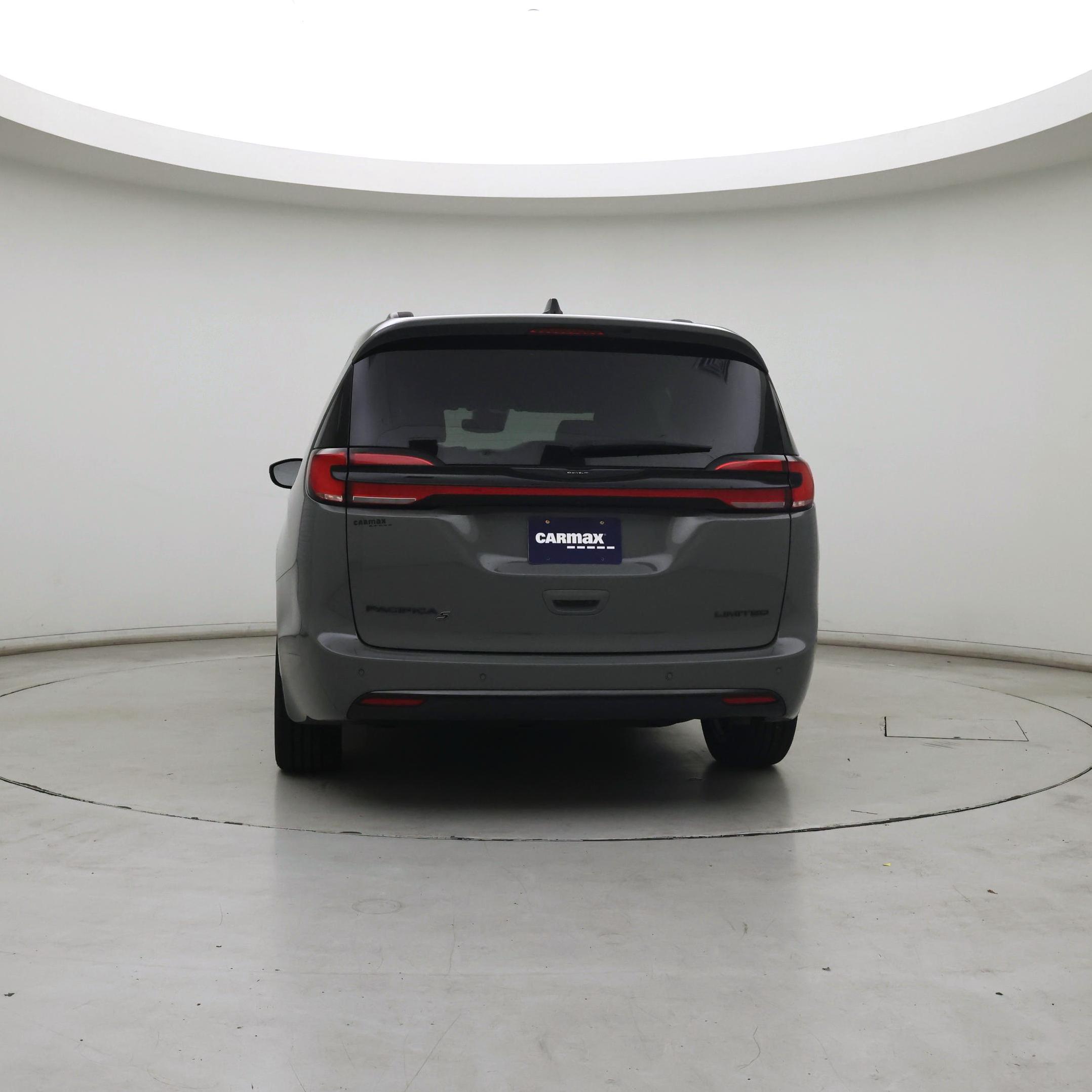 Thumbnail: 2025 Chrysler Pacifica - 6
