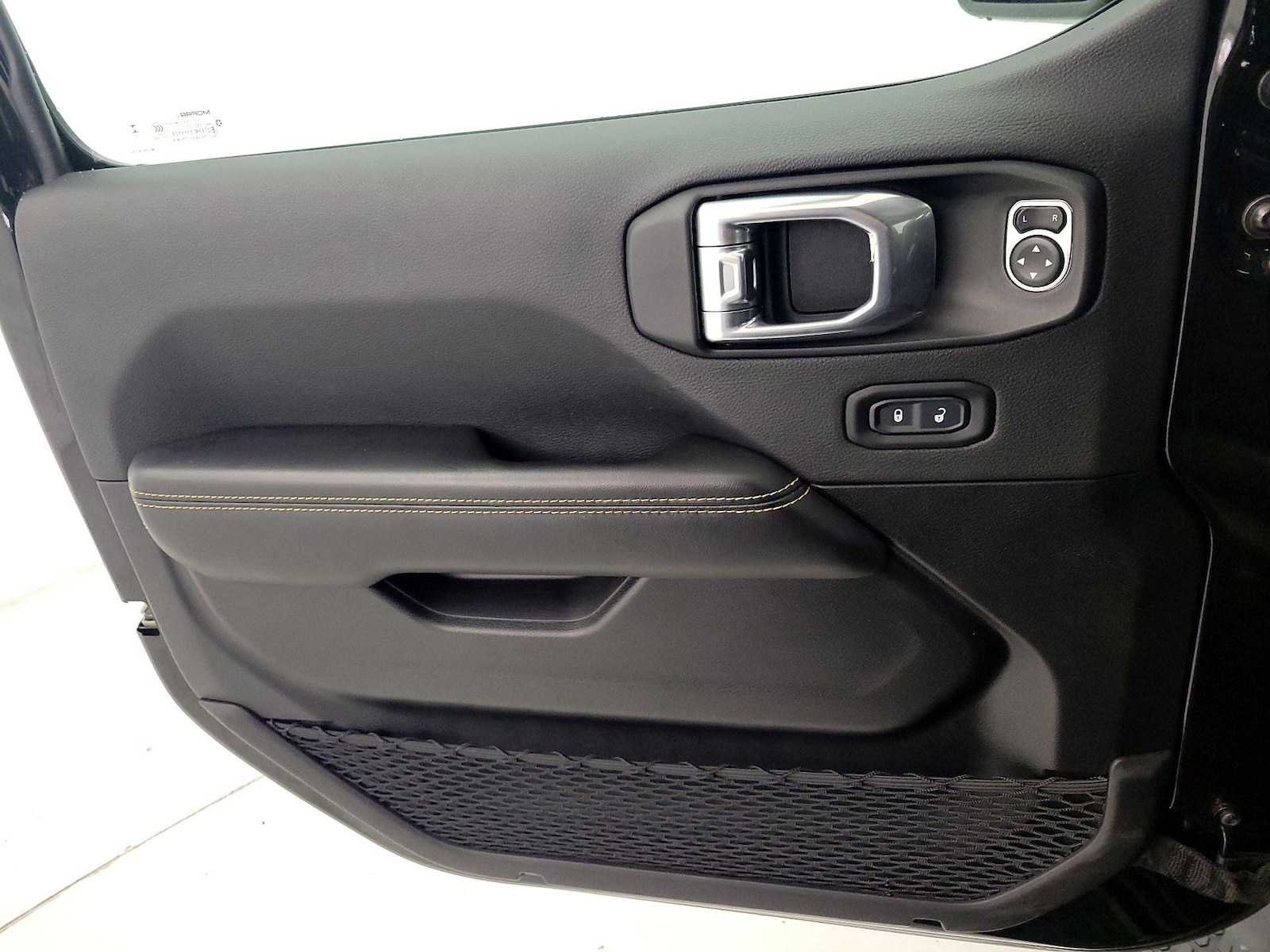 2024 Jeep Wrangler 4xe Sahara 4XE - Photo 13