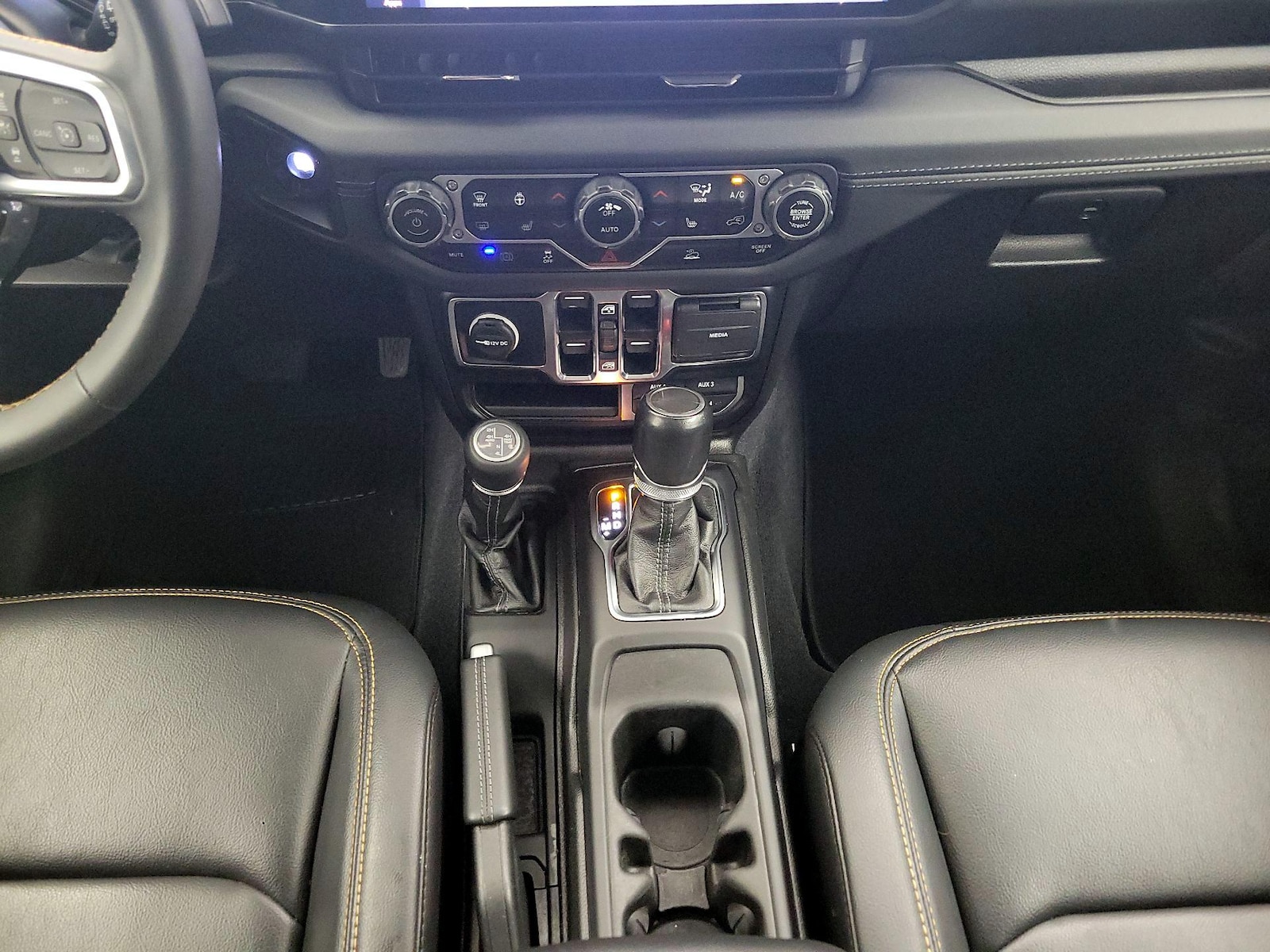 2024 Jeep Wrangler 4xe Sahara 4XE - Photo 19