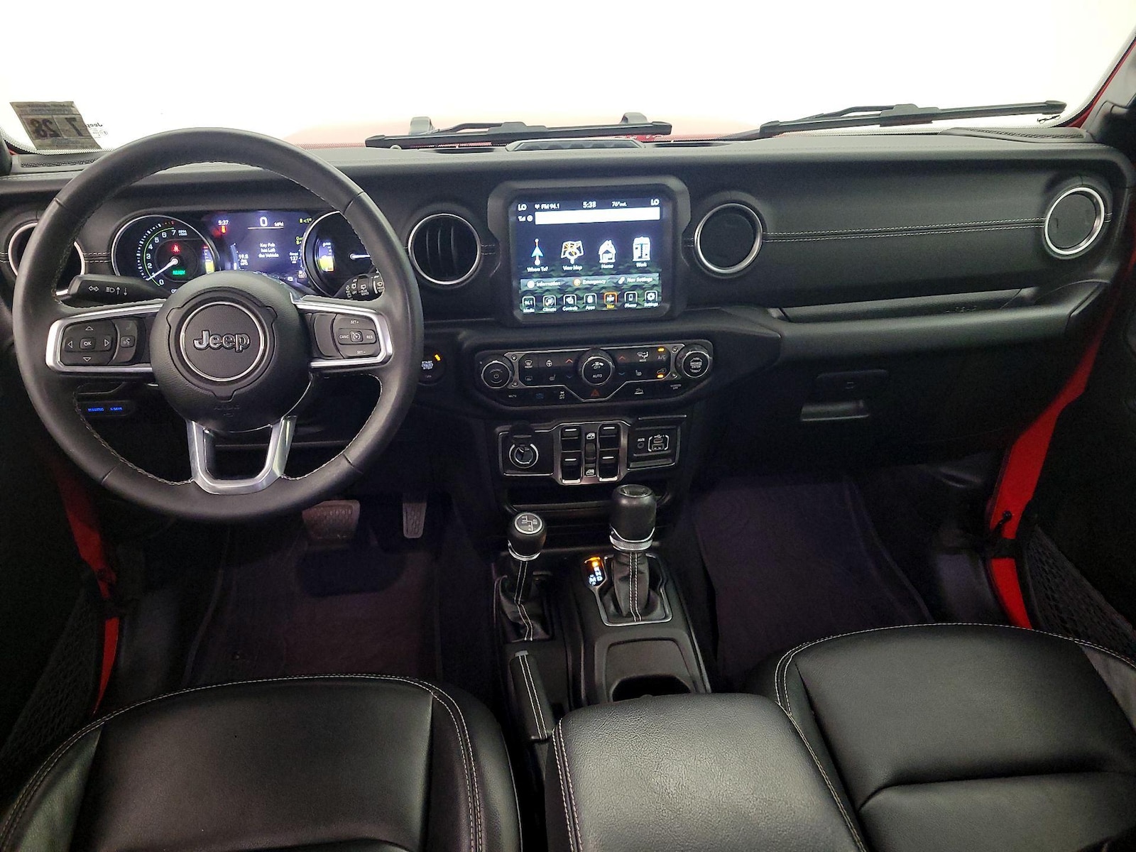 Apple CarPlay® & Android Auto™