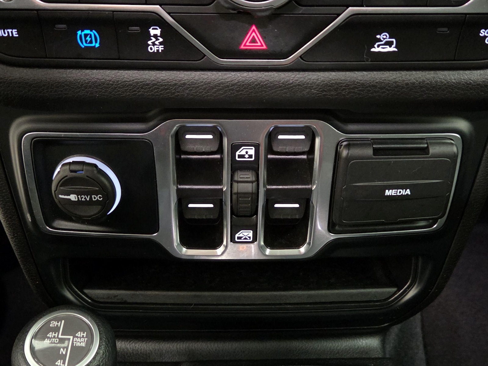 2024 Jeep Wrangler 4xe Sports S 4XE - Photo 19