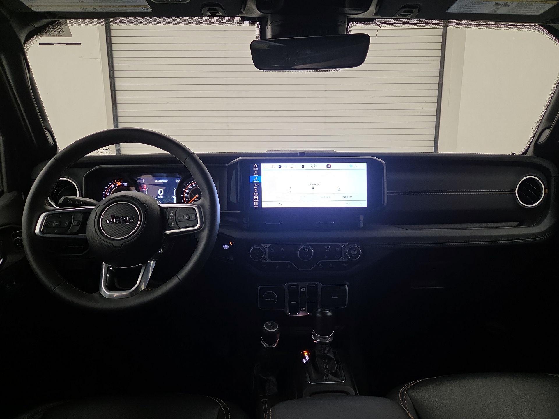 Thumbnail: 2024 Jeep Wrangler - 9