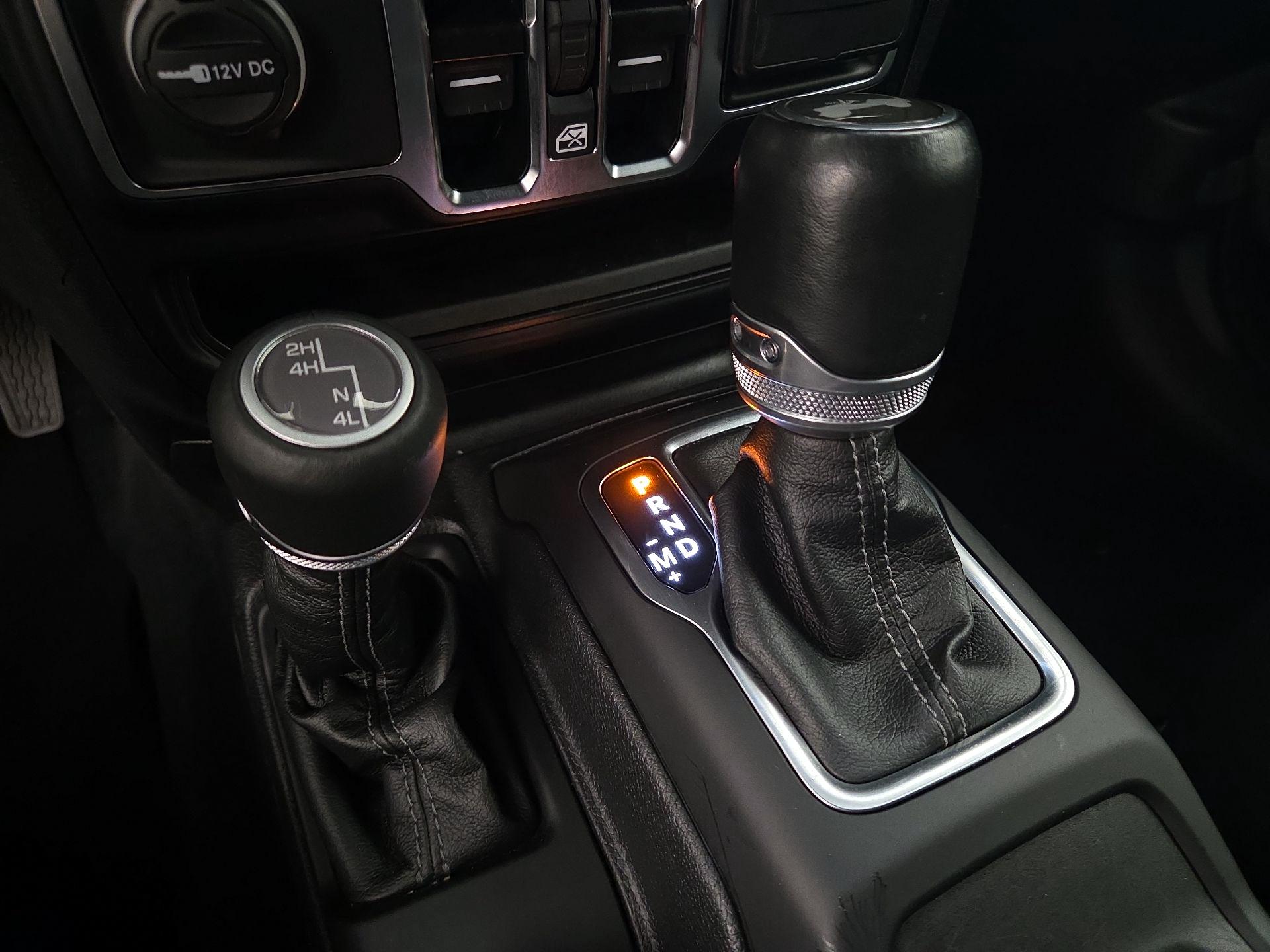 Thumbnail: 2024 Jeep Wrangler - 15