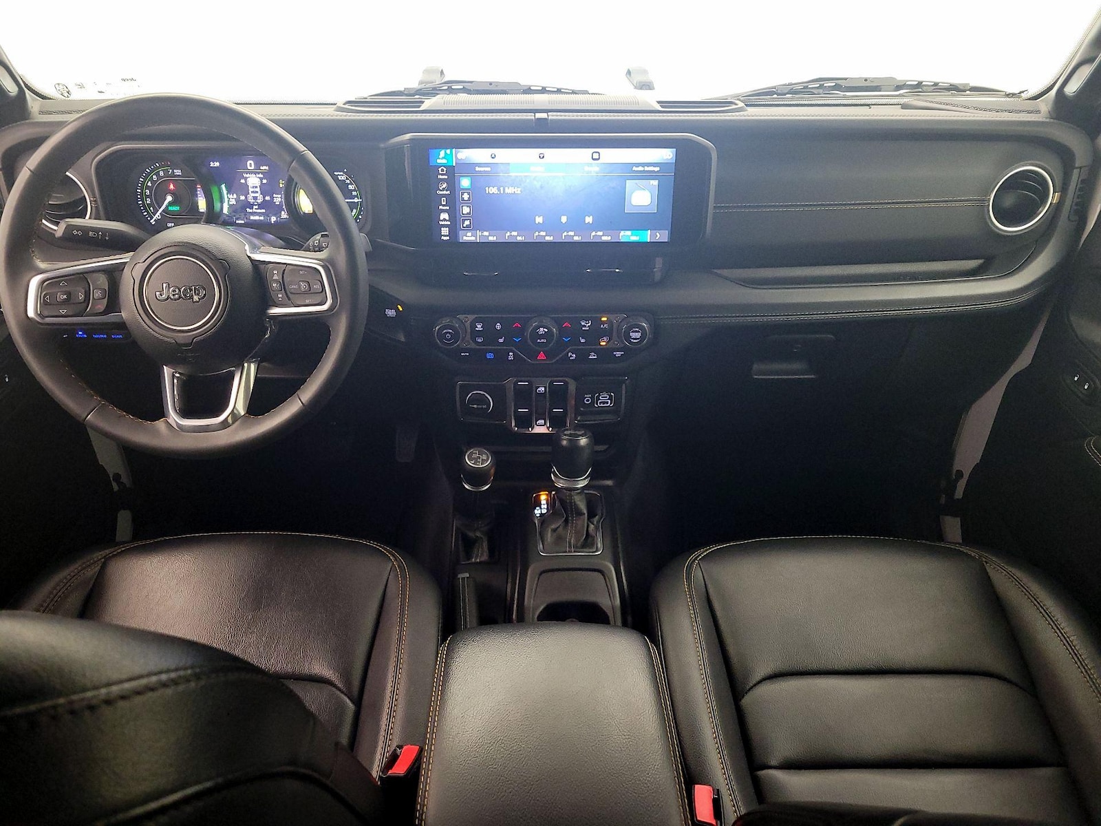 Apple CarPlay® & Android Auto™