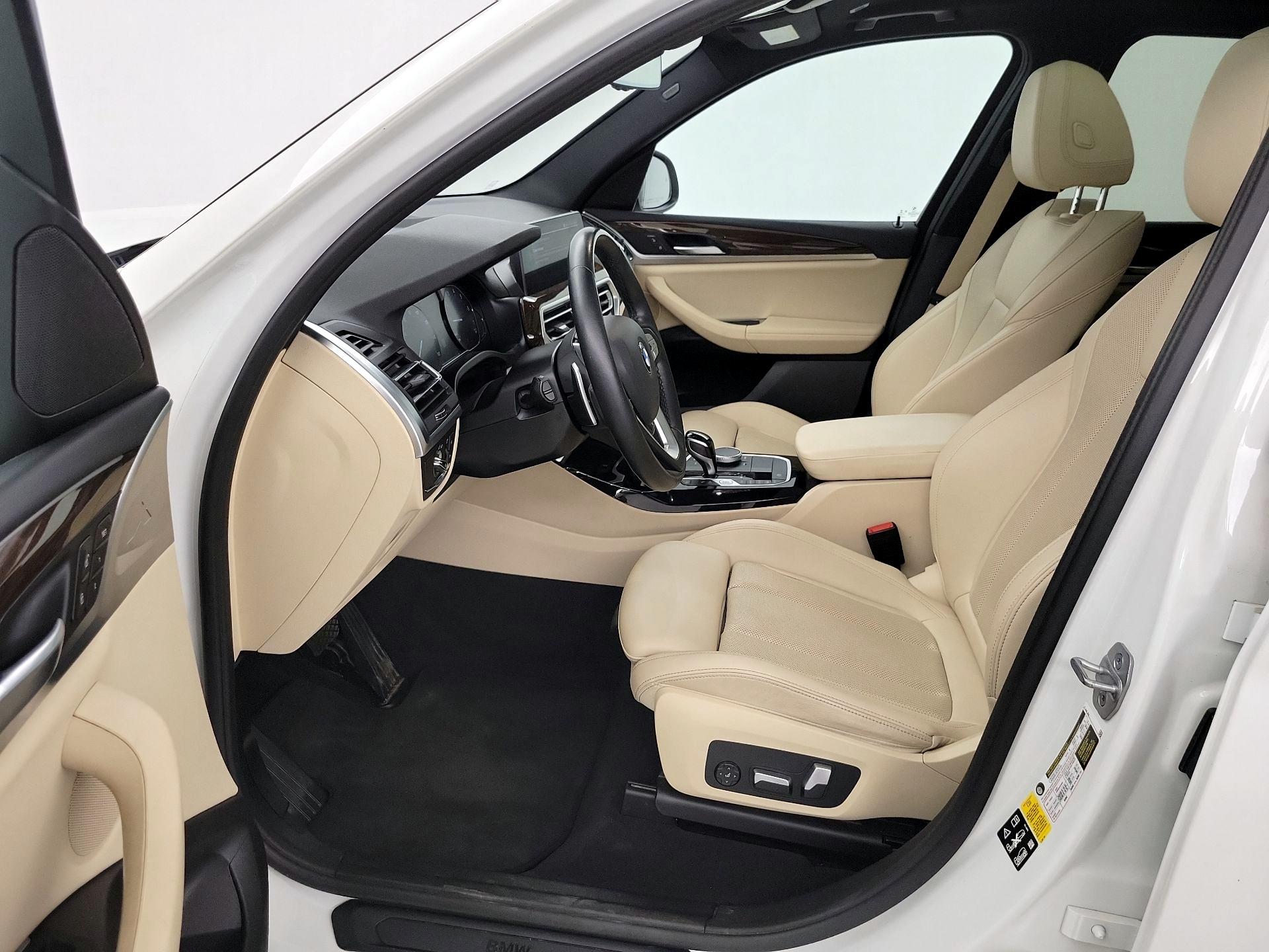 Thumbnail: 2022 BMW X3 - 11