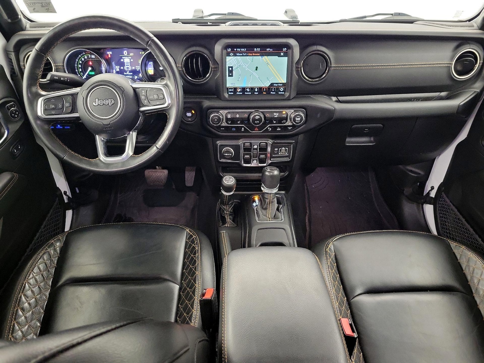 Apple CarPlay® & Android Auto™