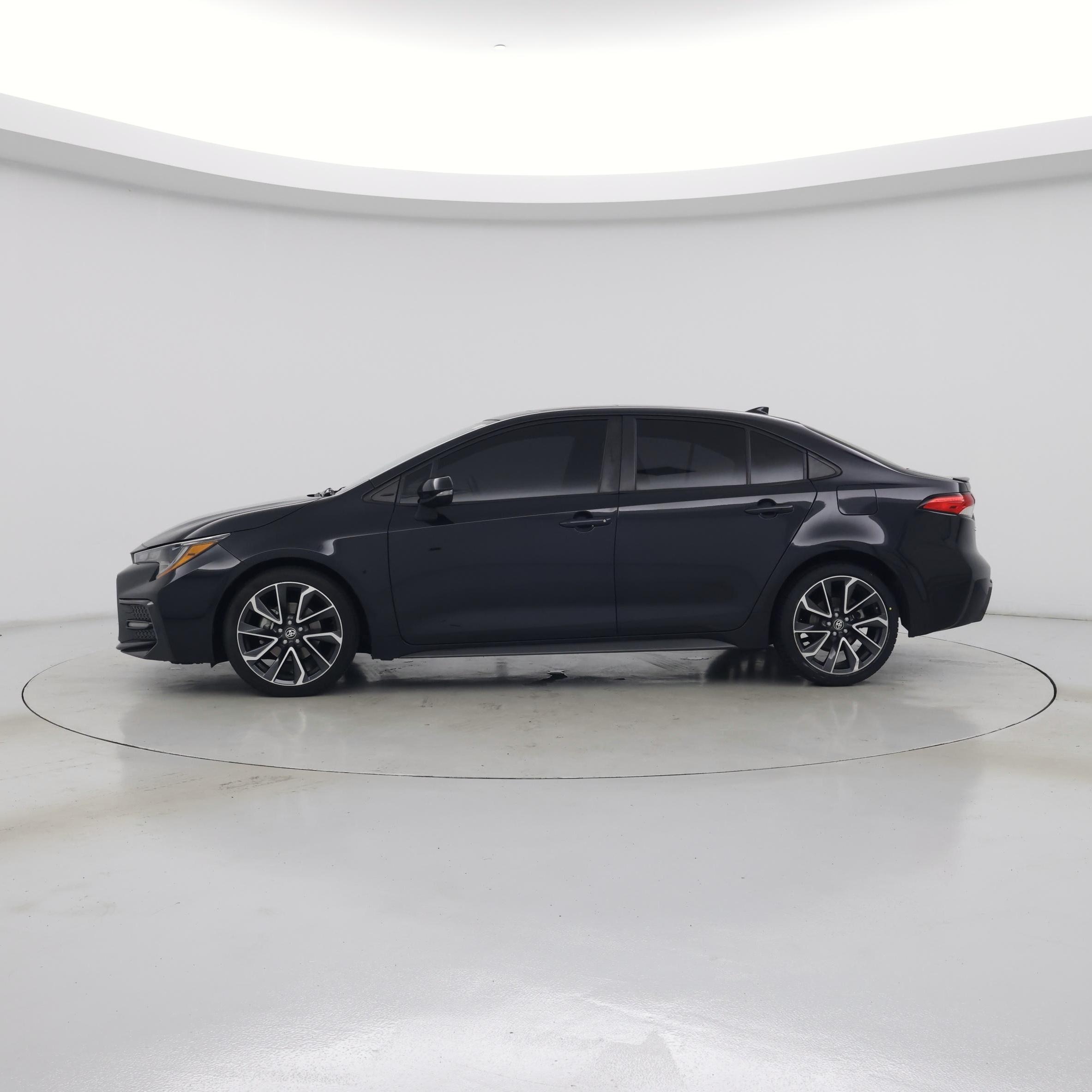 Thumbnail: 2022 Toyota Corolla - 3