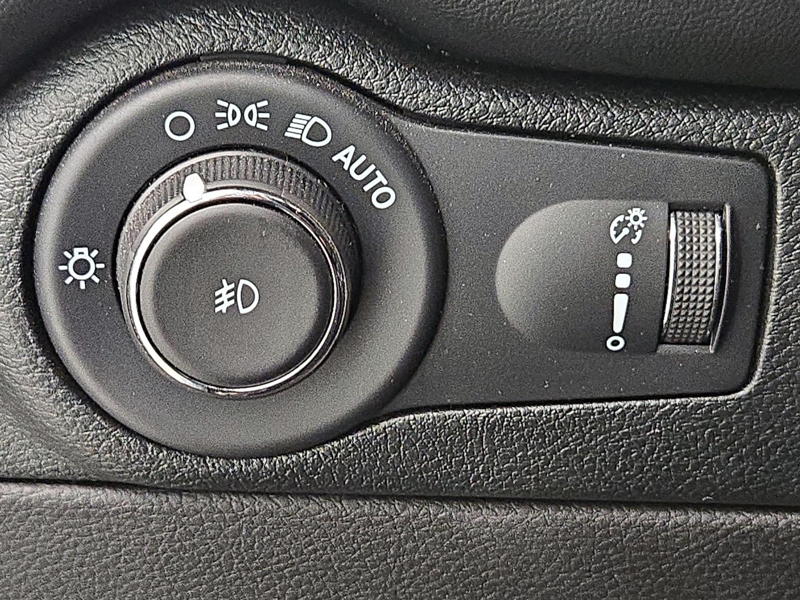 2023 Dodge Durango GT - Photo 14