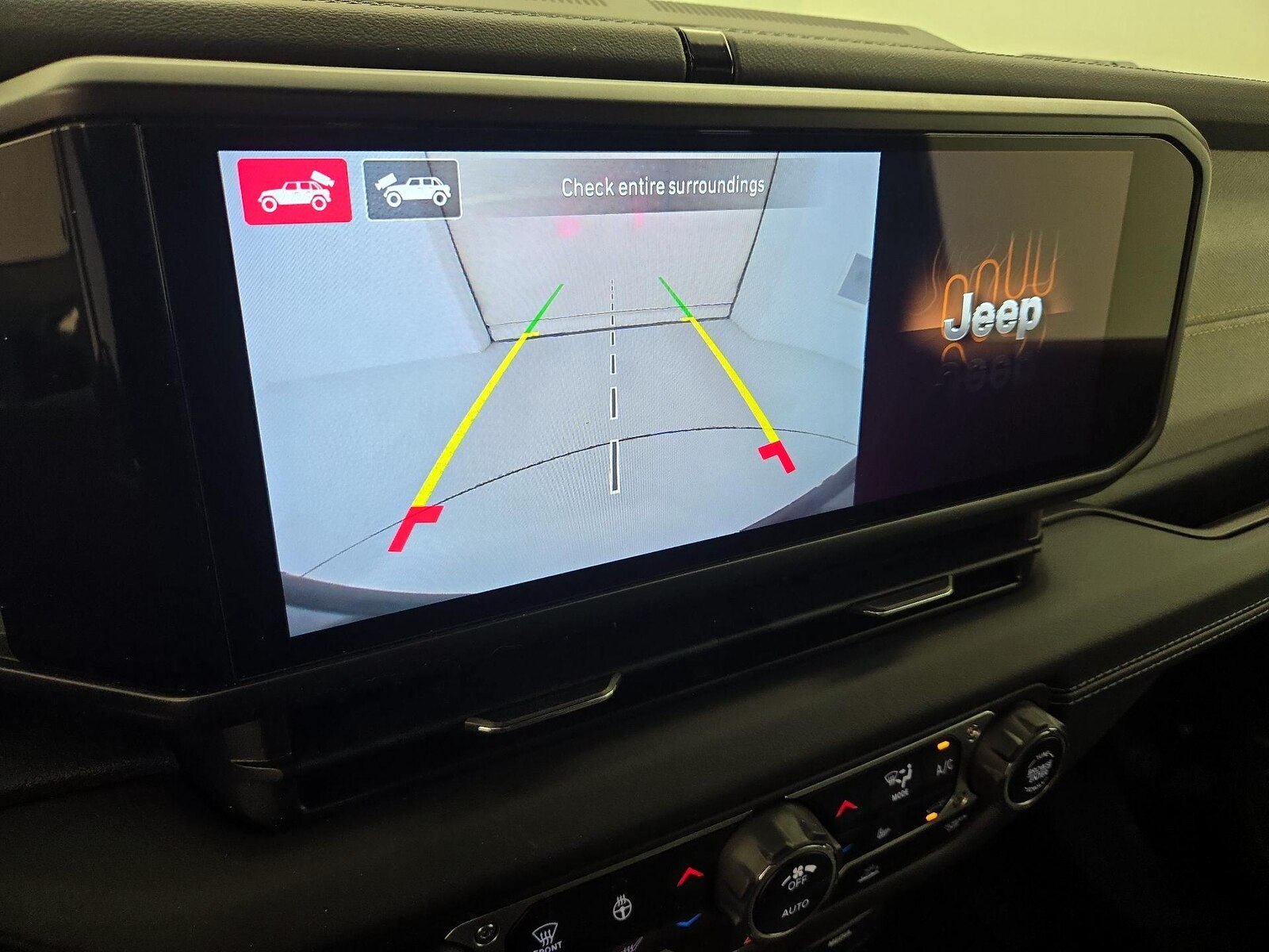 2024 Jeep Wrangler 4xe Sahara 4XE - Photo 16