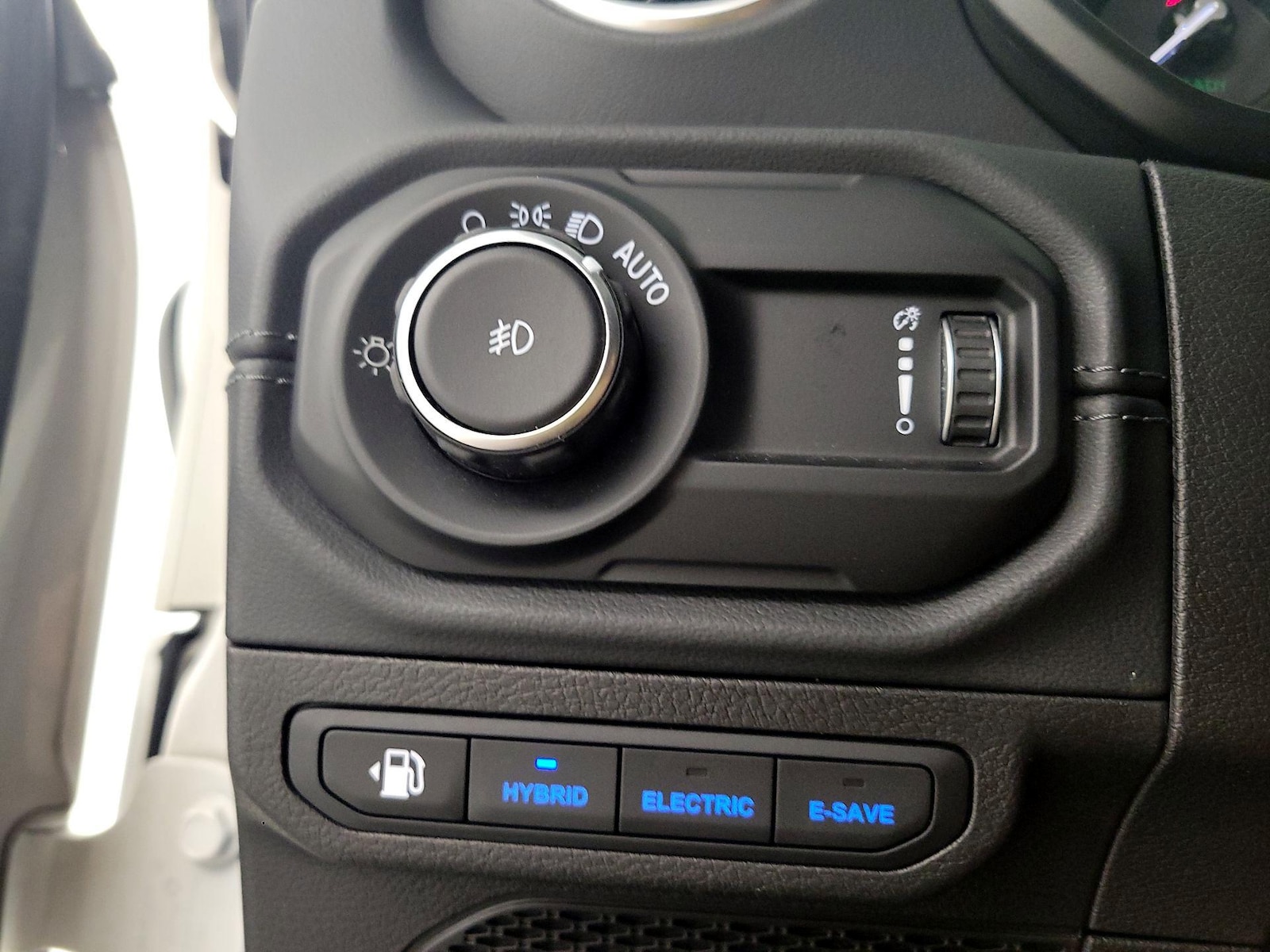 2024 Jeep Wrangler 4xe Sahara 4XE - Photo 14