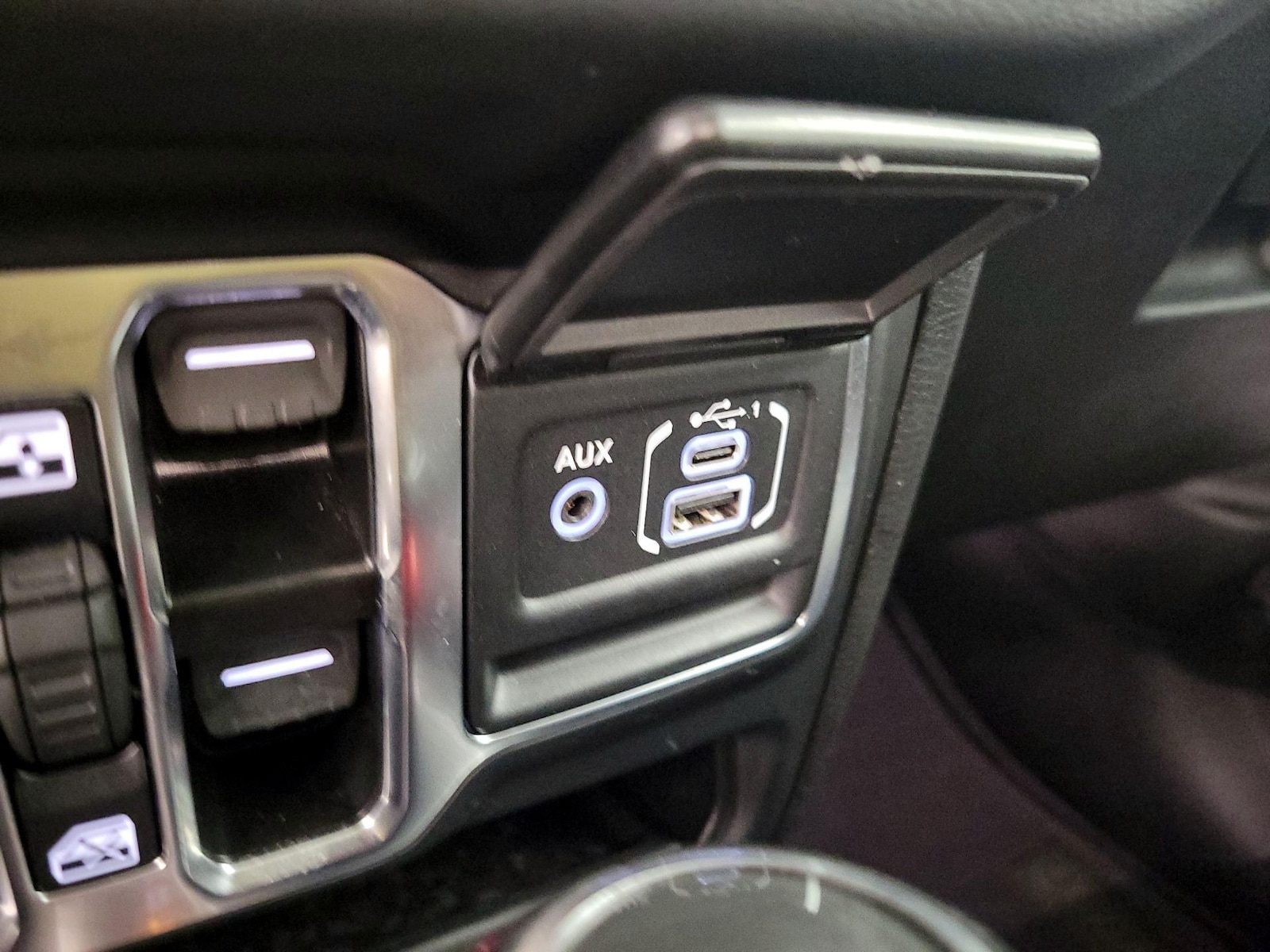 2024 Jeep Wrangler 4xe Sahara 4XE - Photo 20