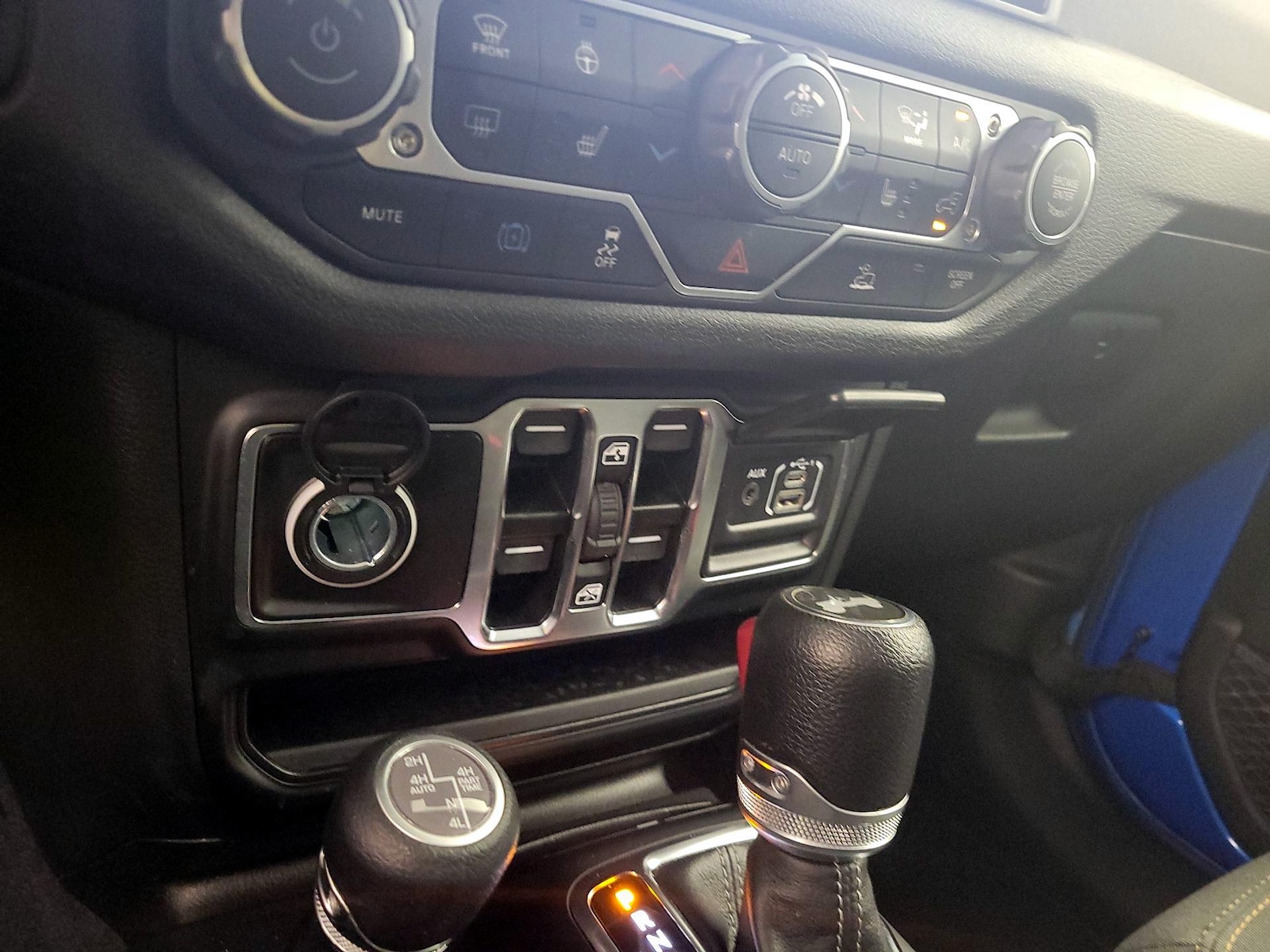 2024 Jeep Wrangler 4xe Sports S 4XE - Photo 19