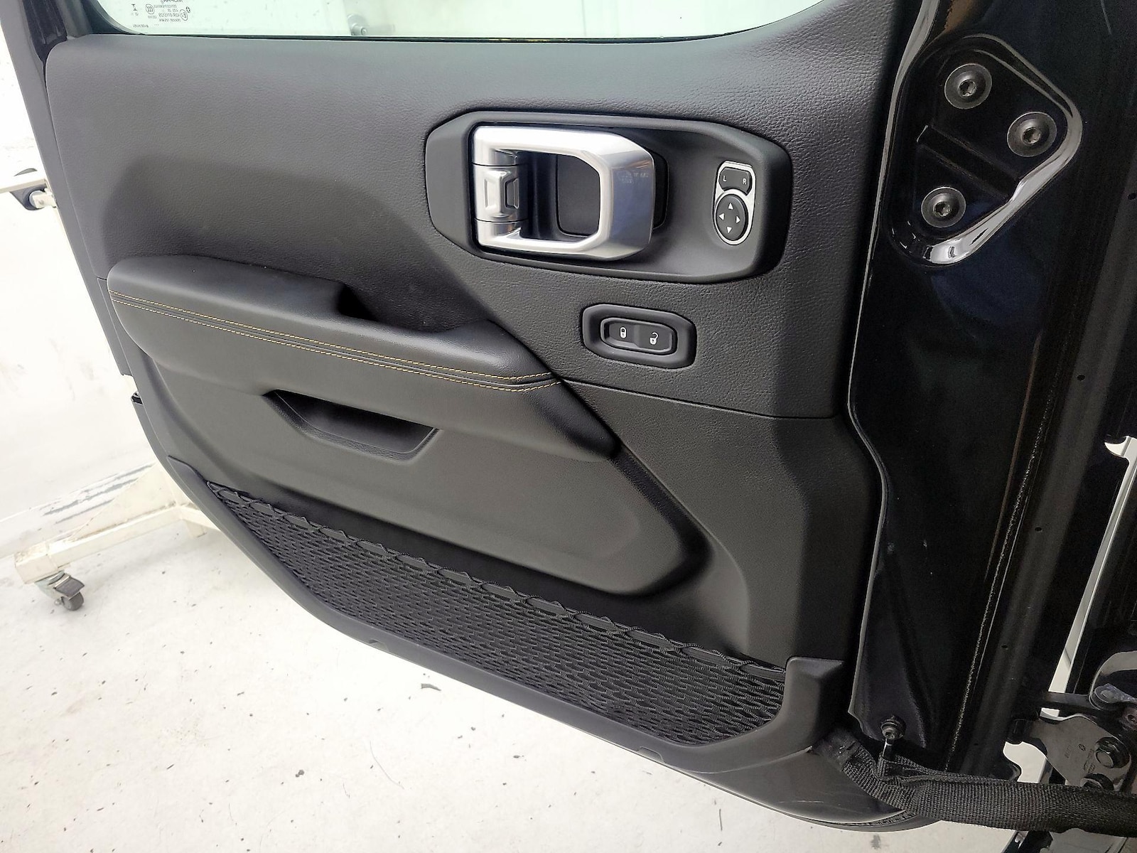 2024 Jeep Wrangler 4xe Sahara 4XE - Photo 13