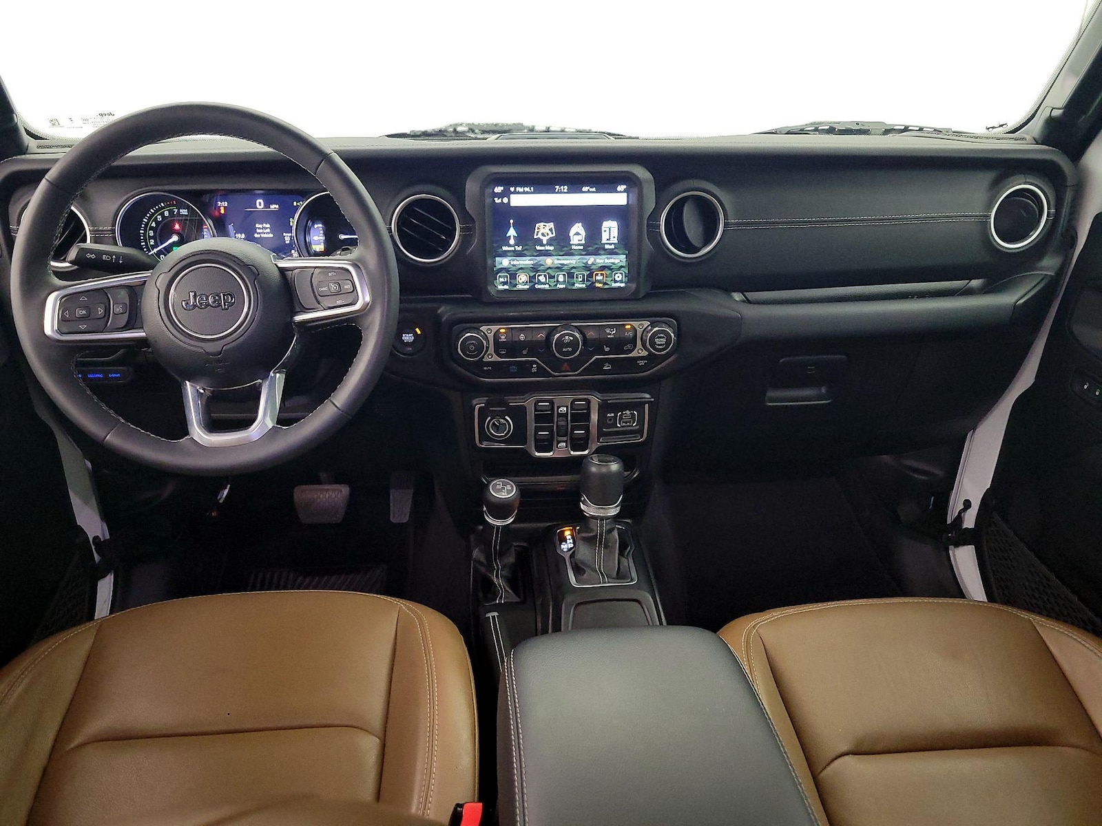 Apple CarPlay® & Android Auto™