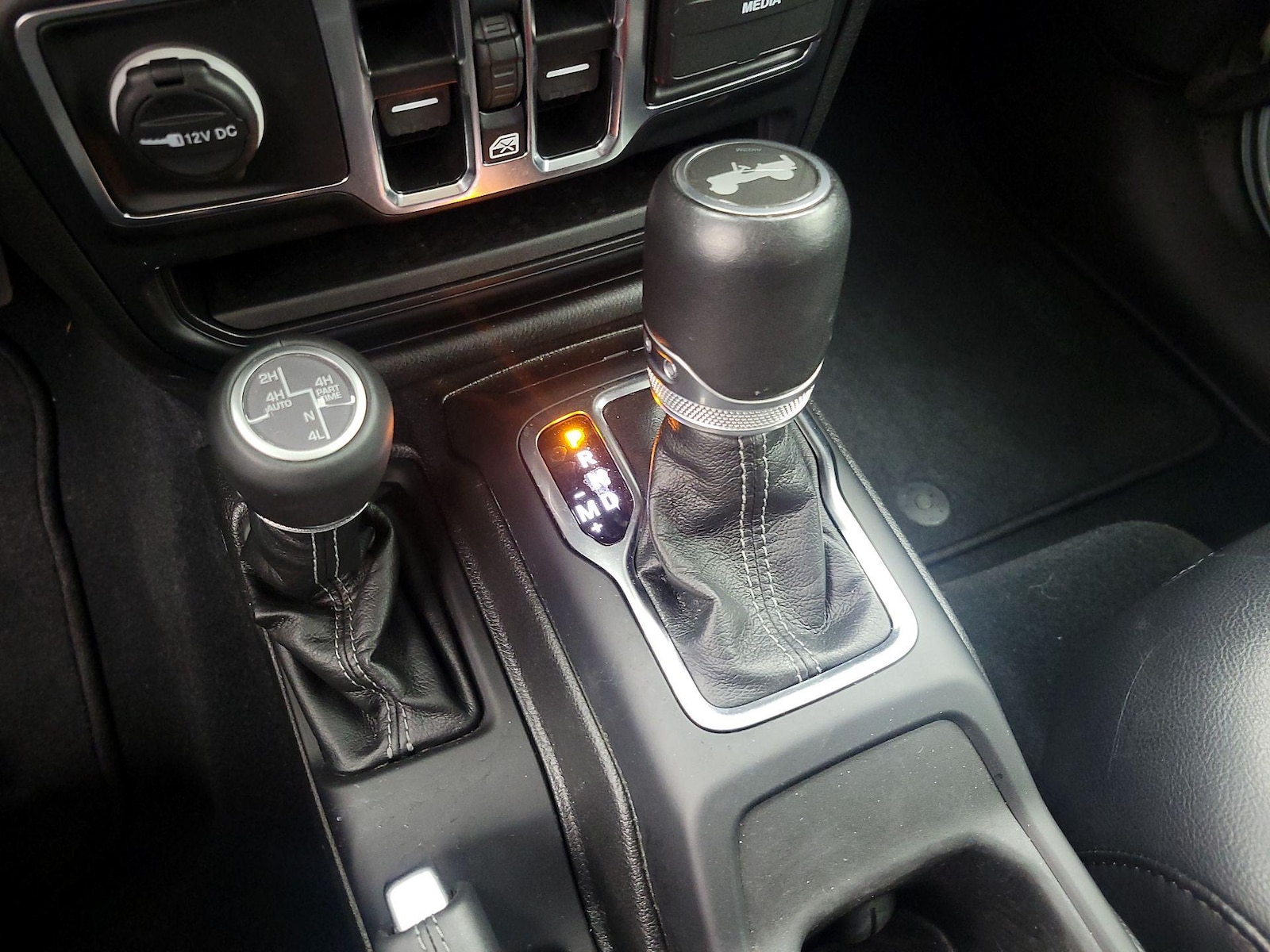 2024 Jeep Wrangler 4xe Sahara 4XE - Photo 19