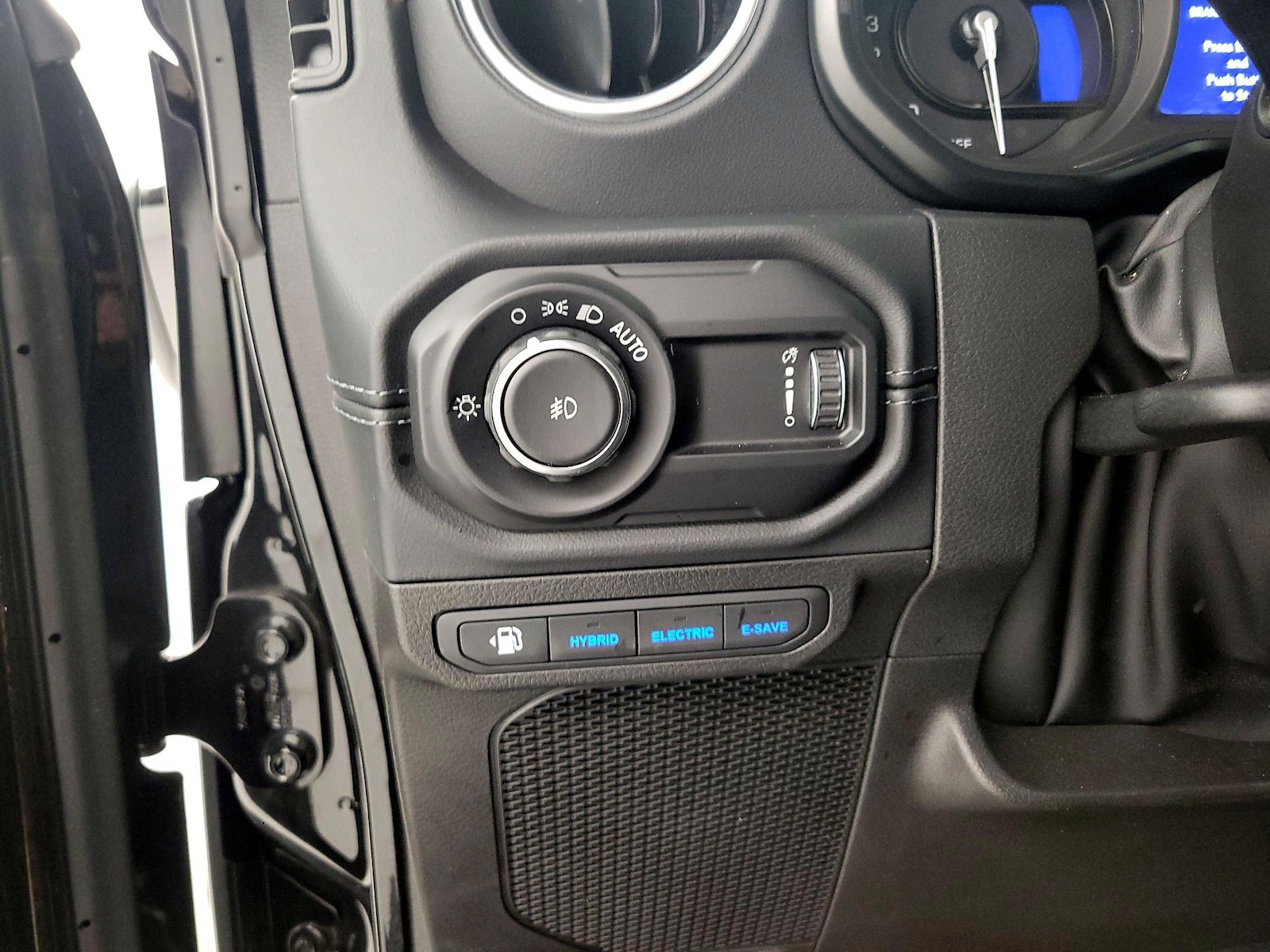 2024 Jeep Wrangler 4xe Sahara 4XE - Photo 14