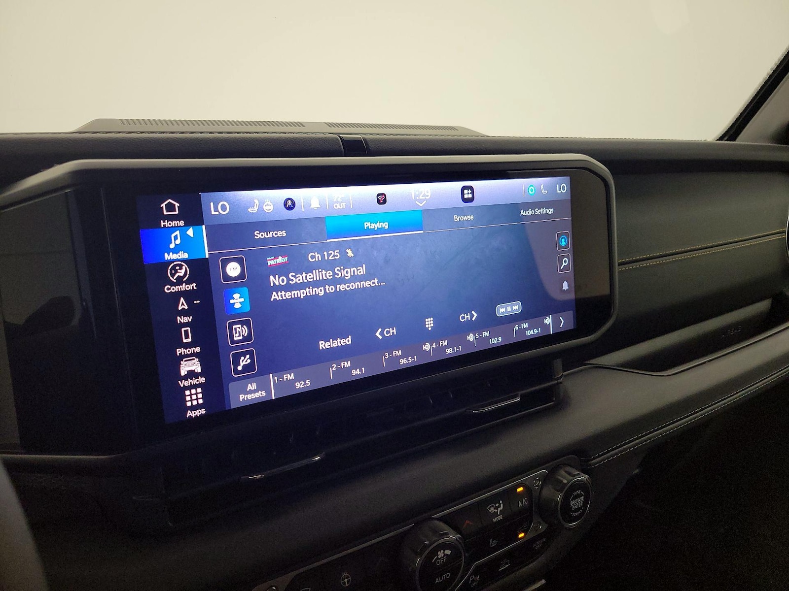 2024 Jeep Wrangler 4xe Sahara 4XE - Photo 17