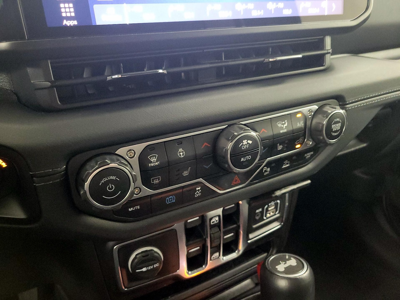 2024 Jeep Wrangler 4xe Sahara 4XE - Photo 18