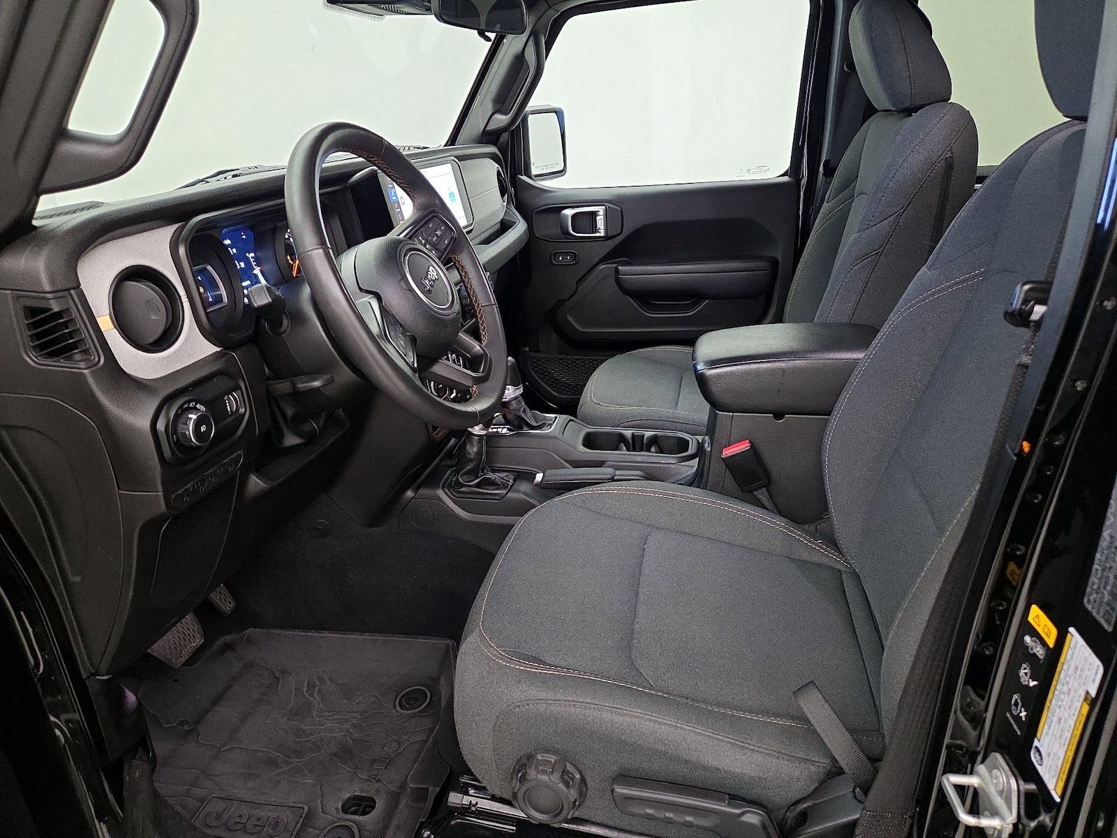 2024 Jeep Wrangler 4-Door Sport S - Photo 12