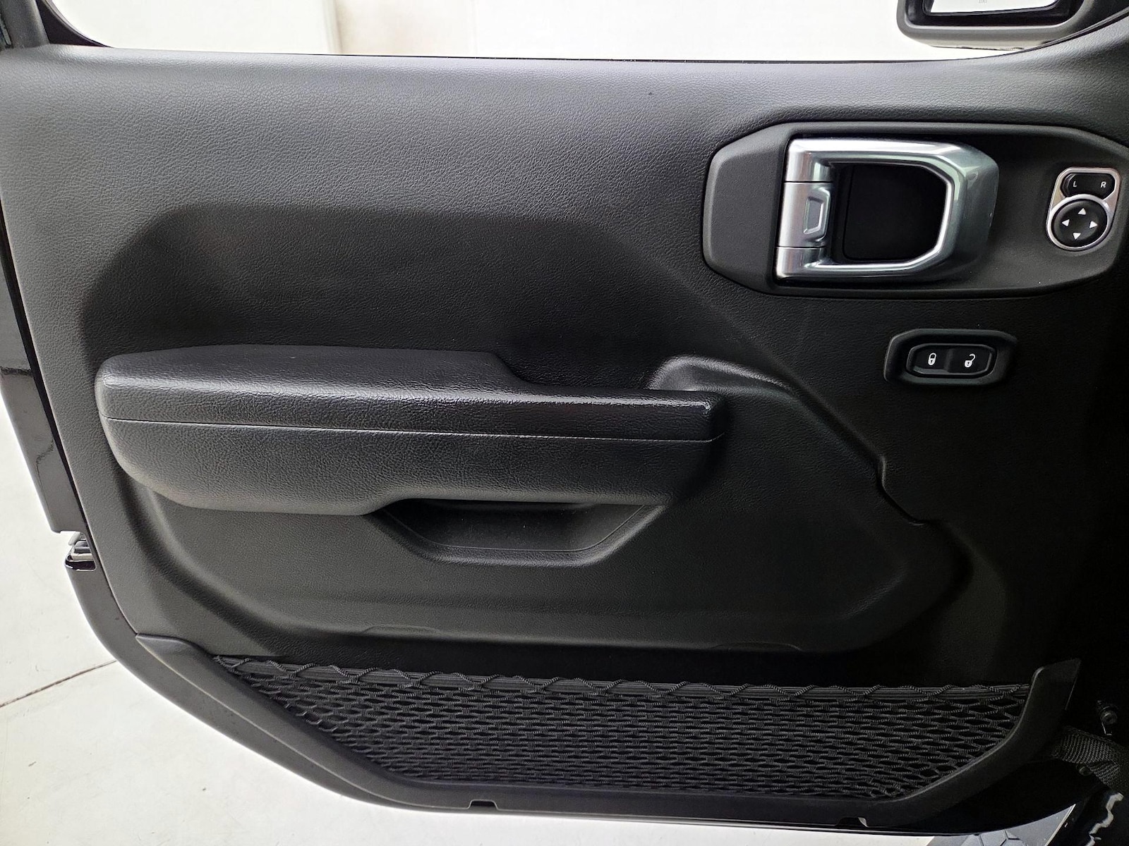2024 Jeep Wrangler 4-Door Sport S - Photo 13