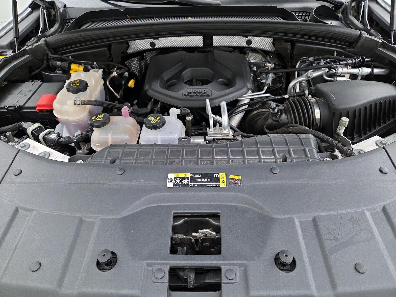 2023 Jeep Grand Cherokee 30th Anniversary 4xe - Photo 22
