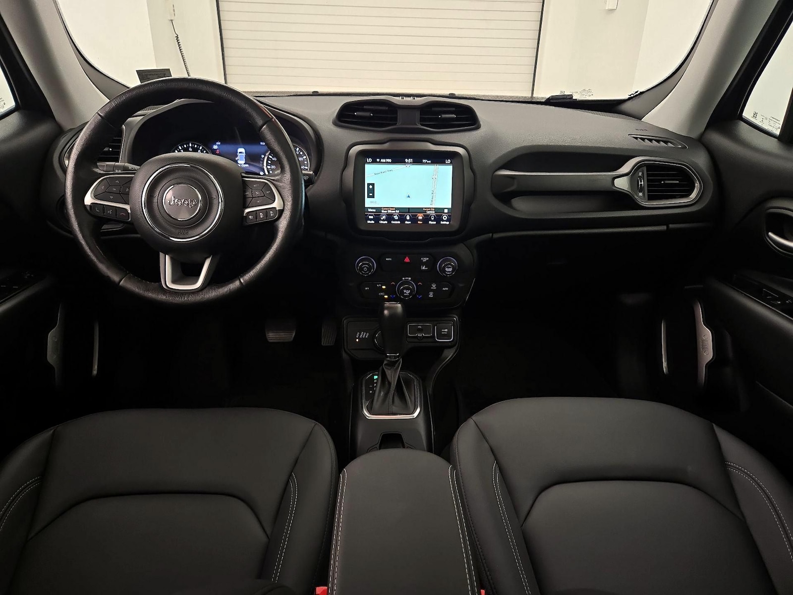 2023 Jeep Renegade Limited - Photo 10