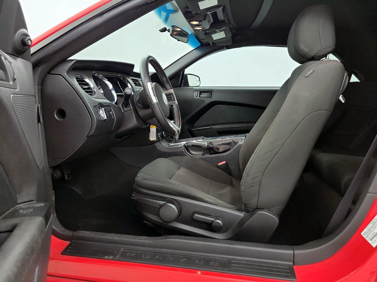 Power Seat(s) & Side Airbags