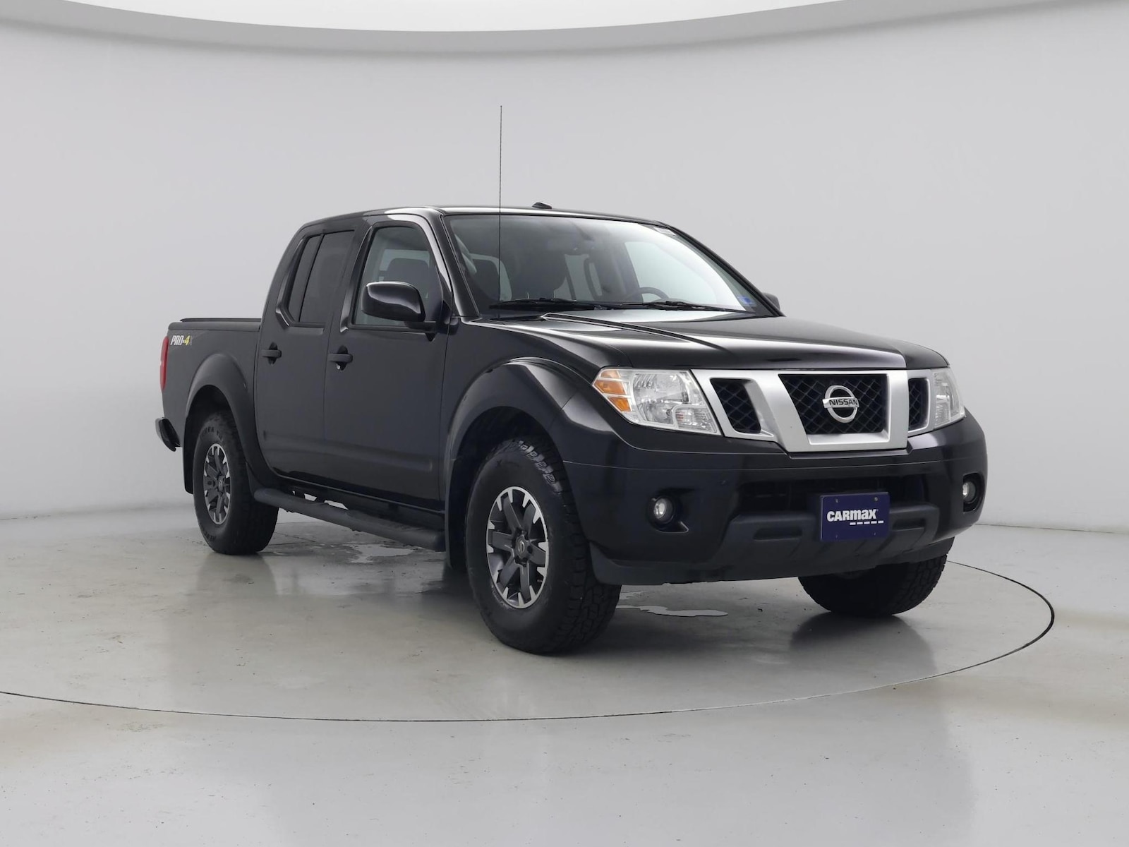 2018 Nissan Frontier PRO-4X - Photo 2