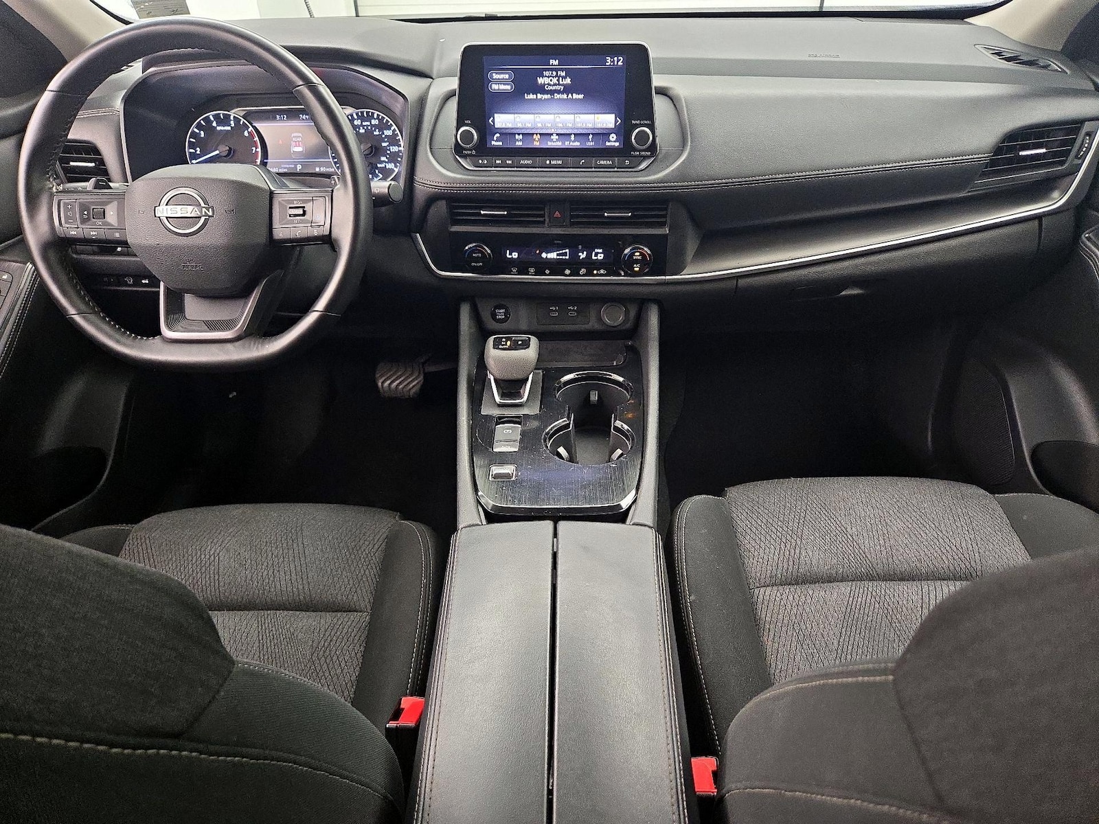 2025 Nissan Rogue SV - Photo 10