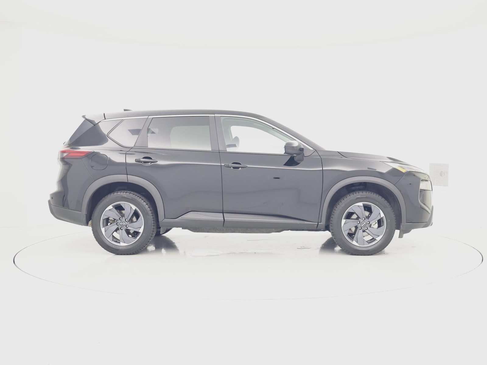 2025 Nissan Rogue SV - Photo 8