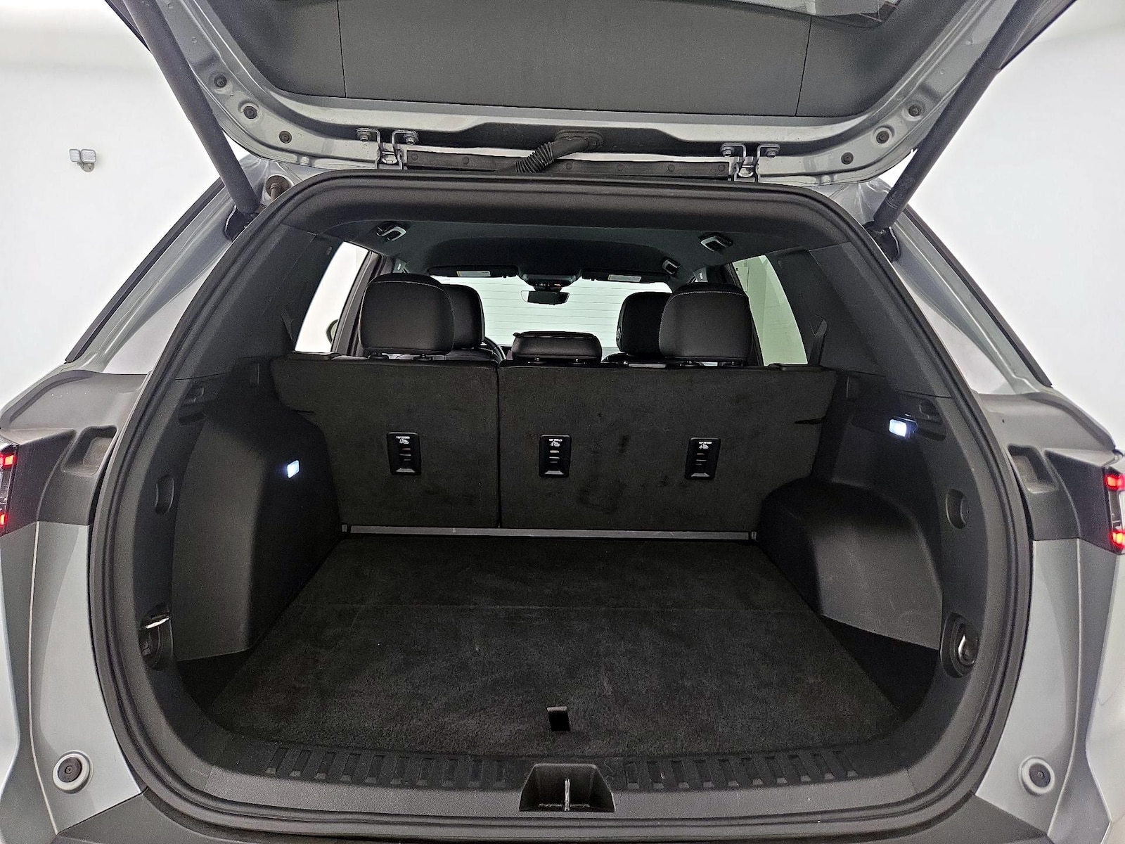 2025 Chevrolet Equinox LT - Photo 22