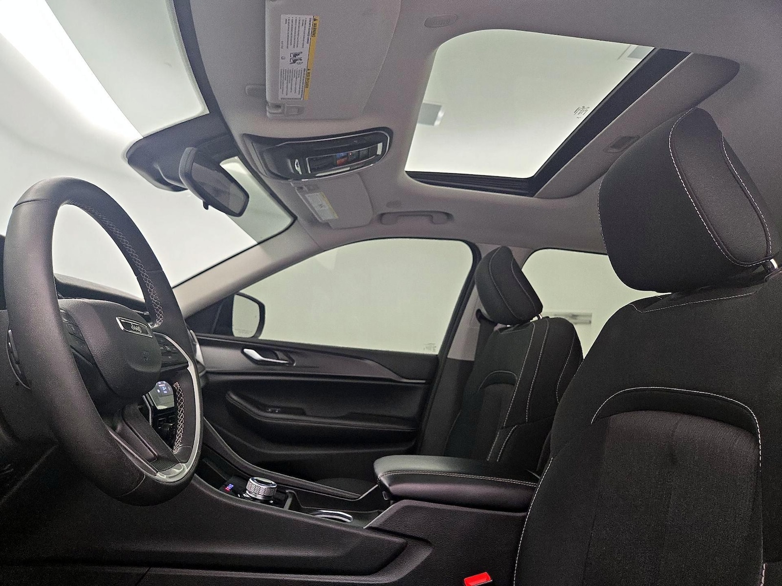 Sunroof(s) & Overhead Airbags