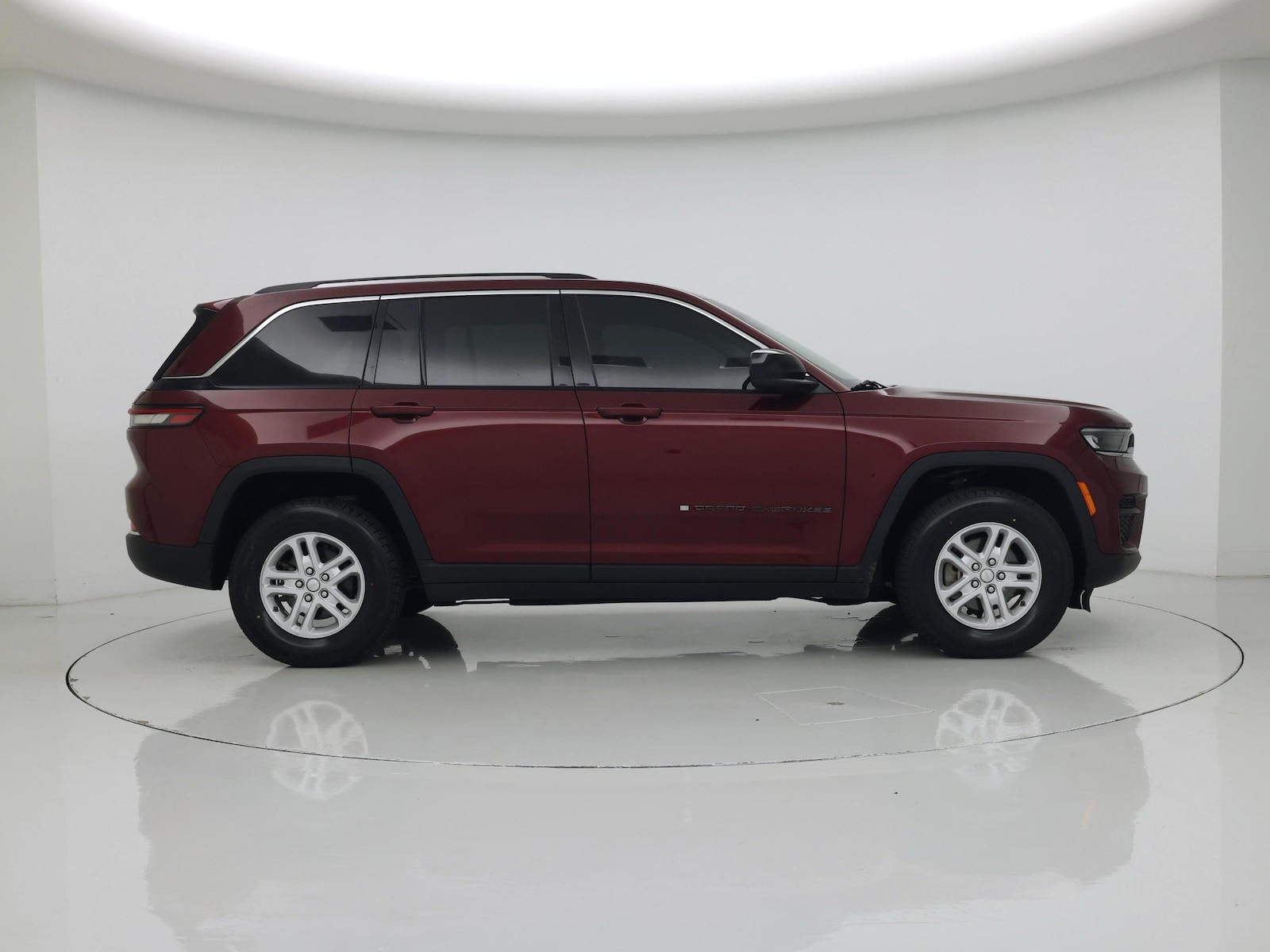 2023 Jeep Grand Cherokee Laredo - Photo 8