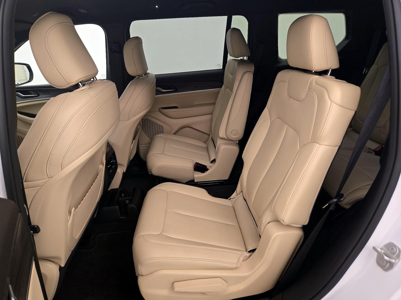 Rear Air Conditioning