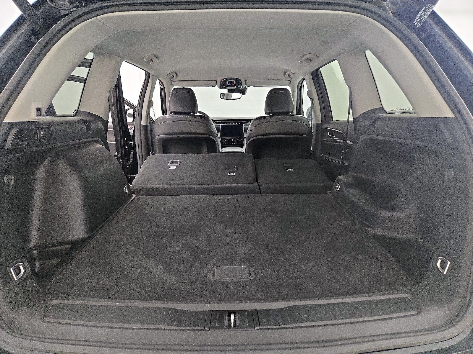 2023 Jeep Grand Cherokee Limited - Photo 23