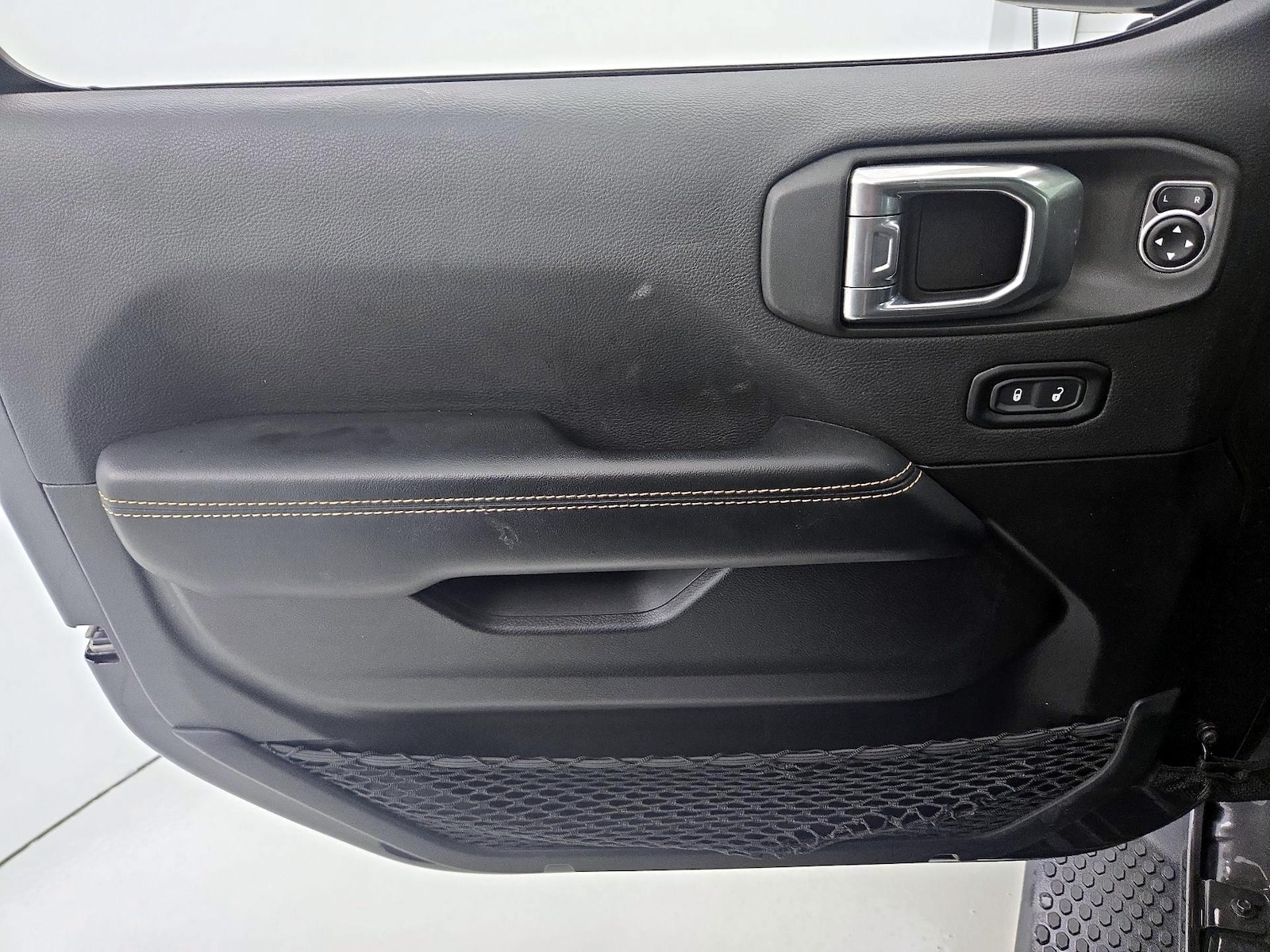 2024 Jeep Wrangler 4xe Sahara 4XE - Photo 13