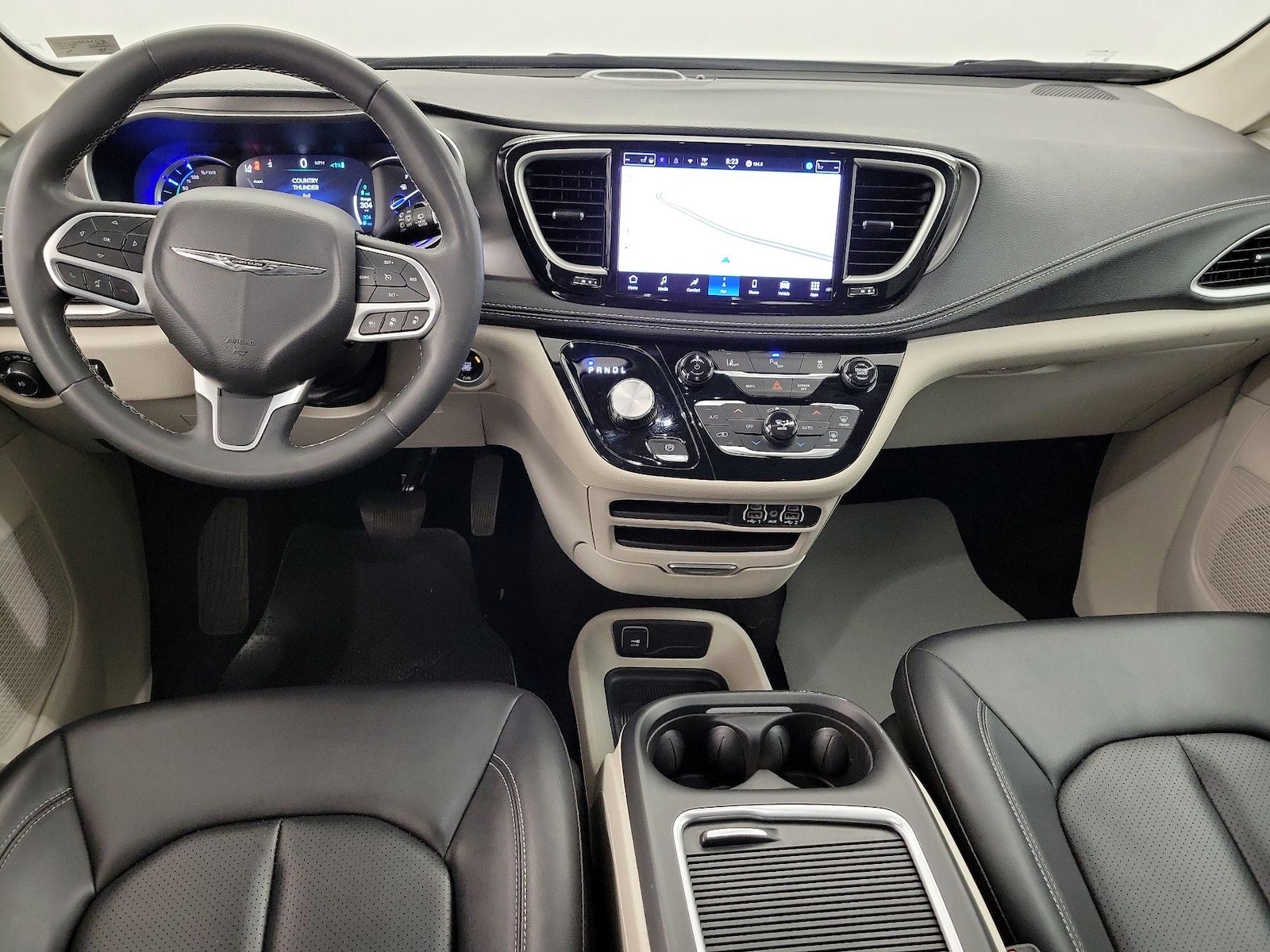 2024 Chrysler Pacifica PHEV Select - Photo 10