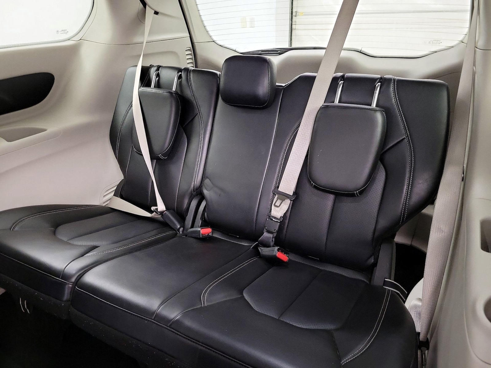 2024 Chrysler Pacifica PHEV Select - Photo 22