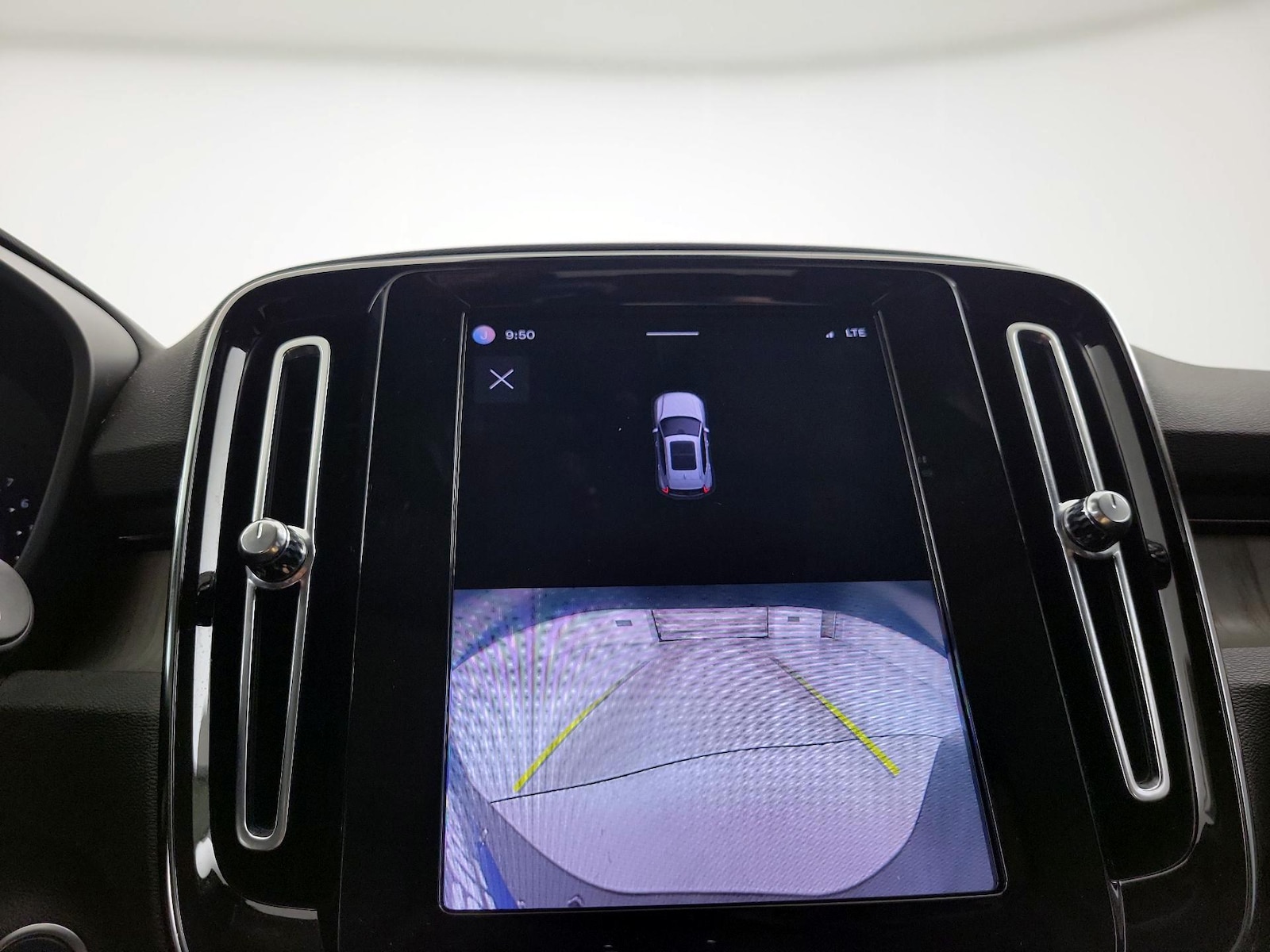 2023 Volvo XC40 Ultimate - Photo 15