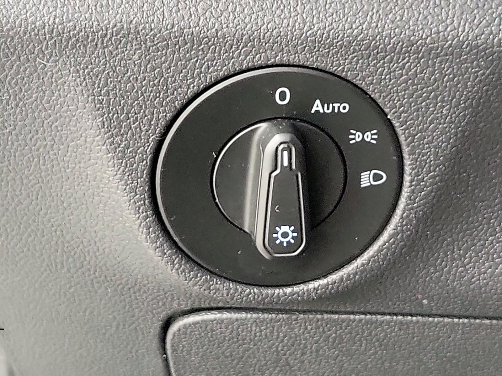 2019 Volkswagen Jetta SE - Photo 14