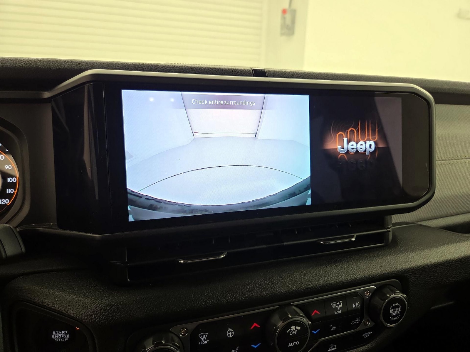 2024 Jeep Wrangler 4-Door Sport S - Photo 15