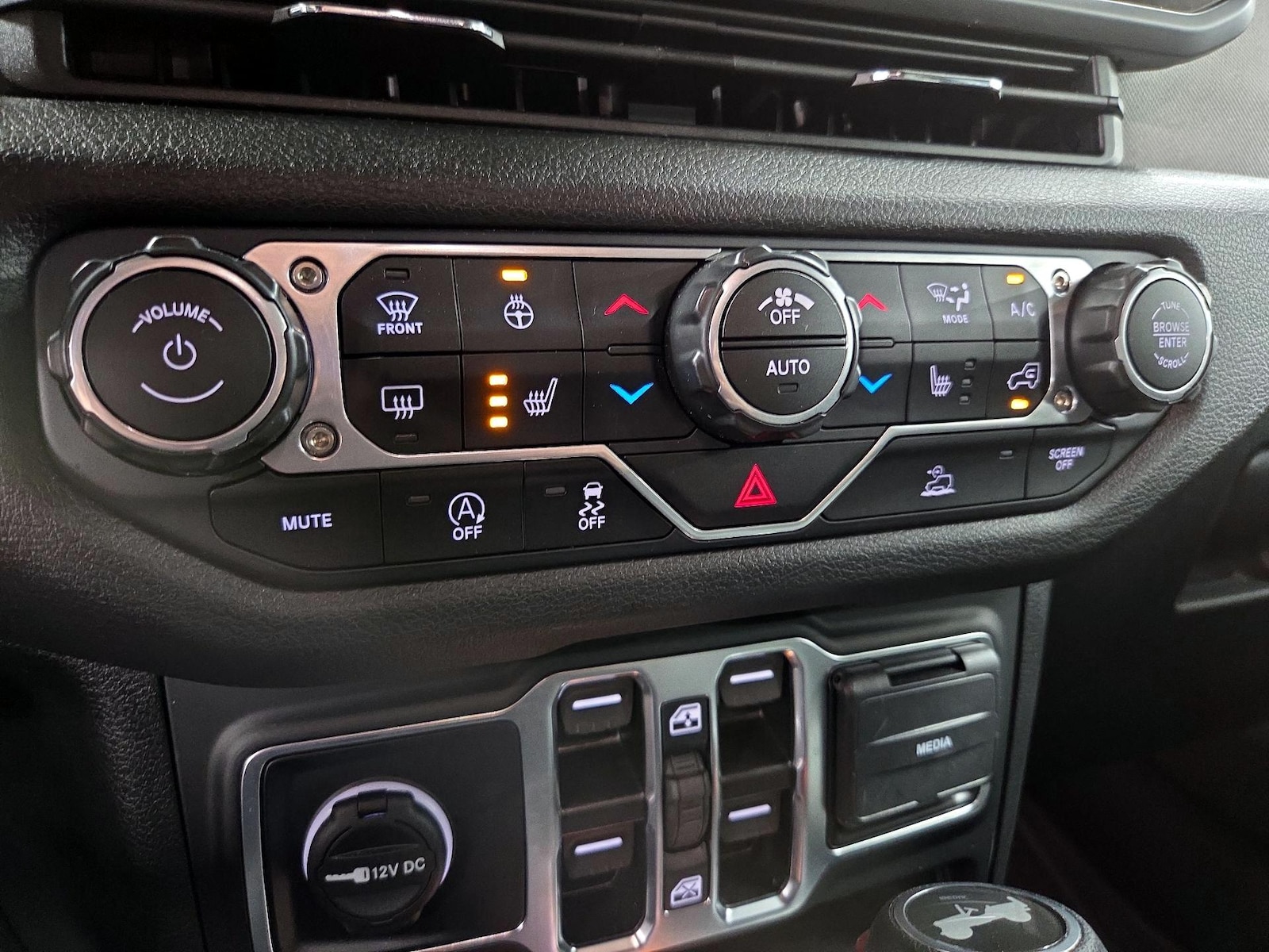 2024 Jeep Wrangler 4-Door Sport S - Photo 17
