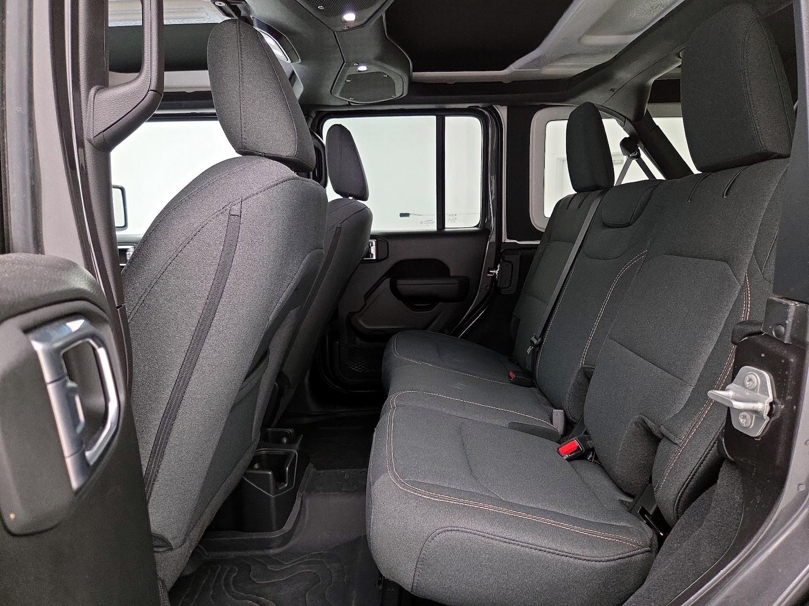 2024 Jeep Wrangler 4-Door Sport S - Photo 20
