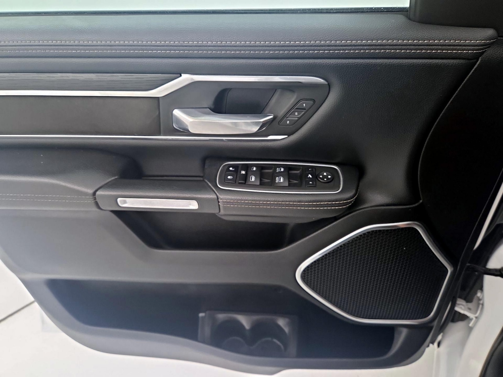 2023 RAM Ram 1500 Pickup Laramie - Photo 13