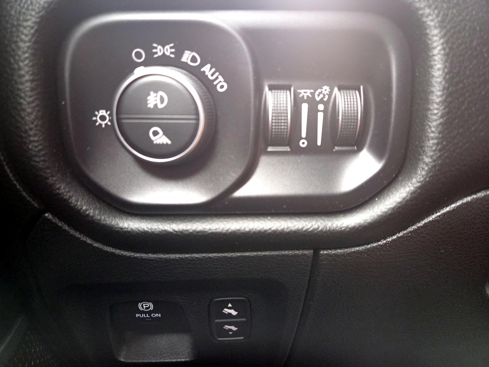 2023 RAM Ram 1500 Pickup Laramie - Photo 14